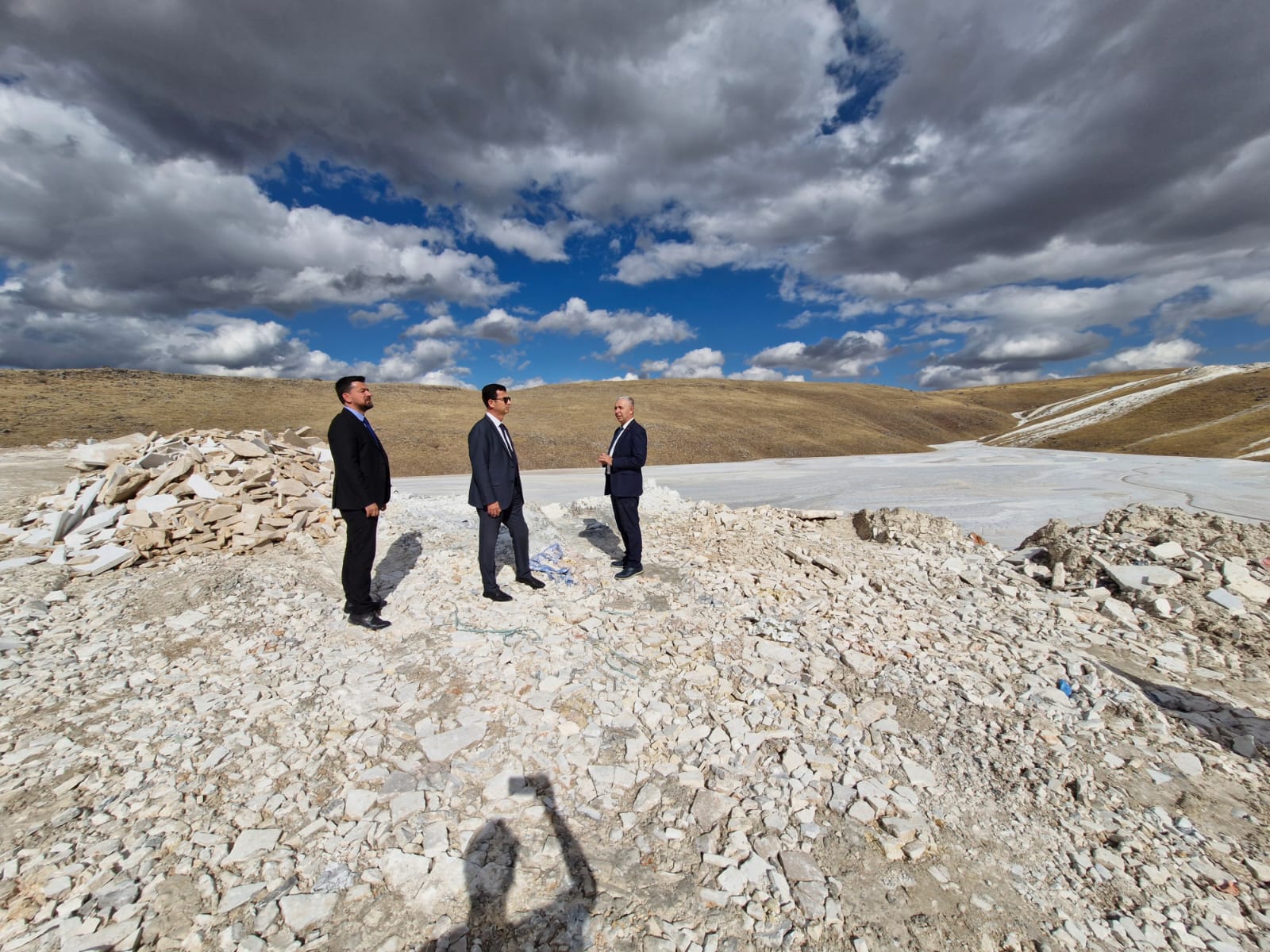 İl Müdürümüz İscehisar Mermer Atık Sahasında İncelemelerde Bulundu