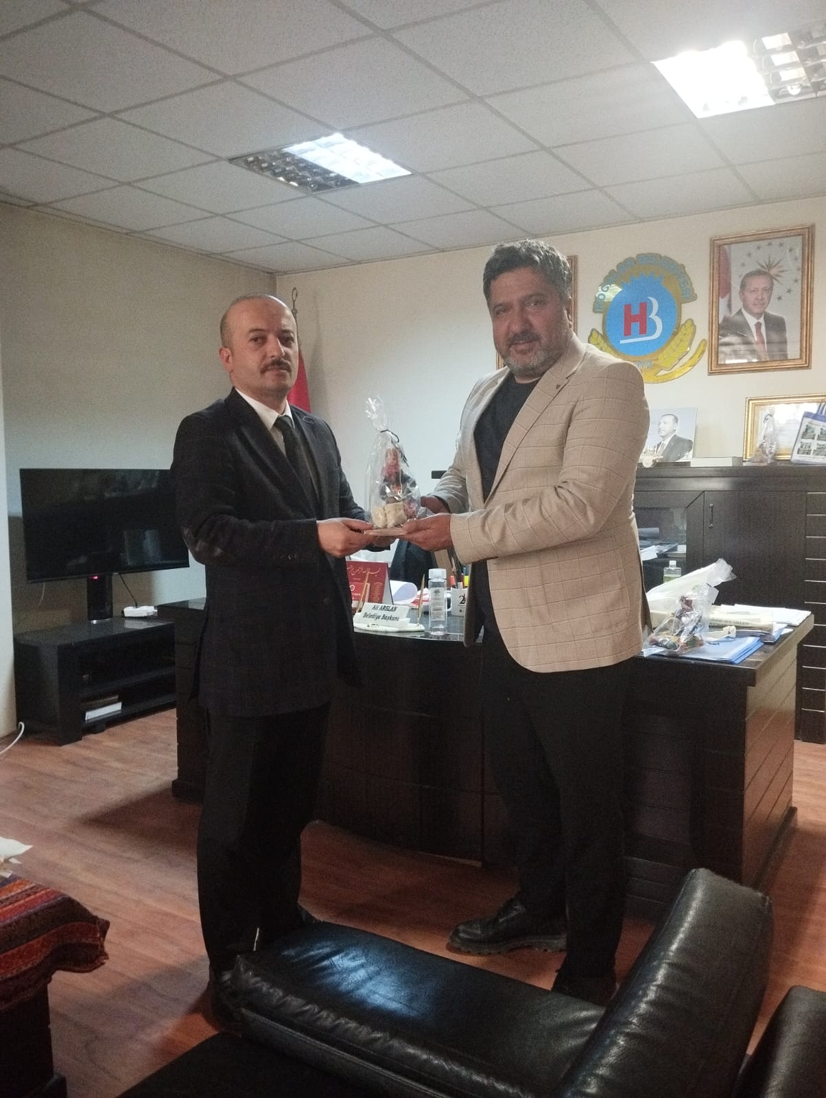 İl Müdürümüzden Hocalar Belediye Başkanına Ziyaret