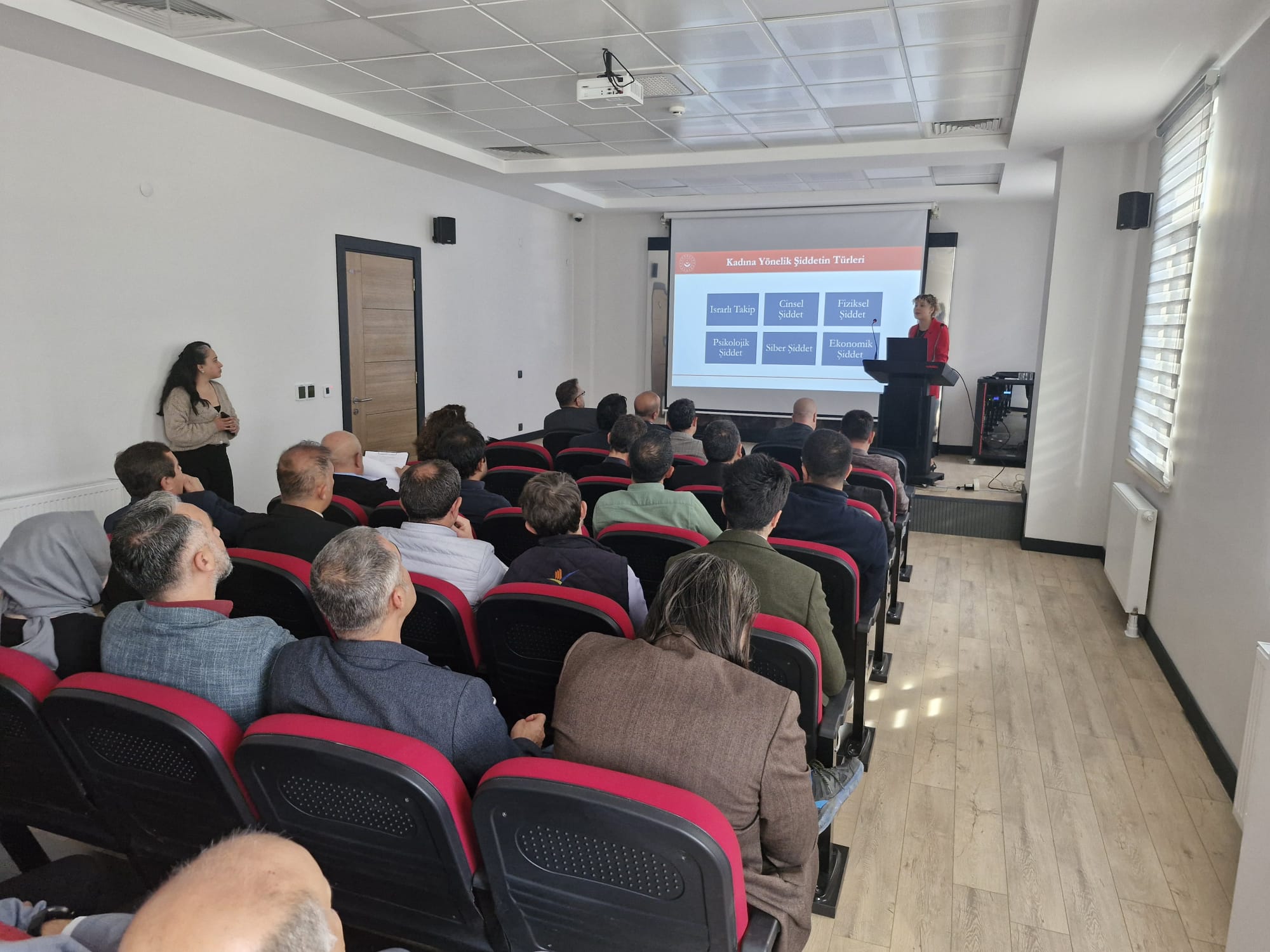 Kadına Yönelik Şiddetin Önlenmesi Semineri