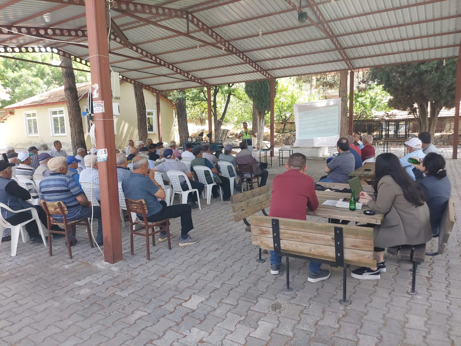 Rüzgar Enerji Santral Yatırımı İçin Halkın Katılım Toplantısı Düzenlendi