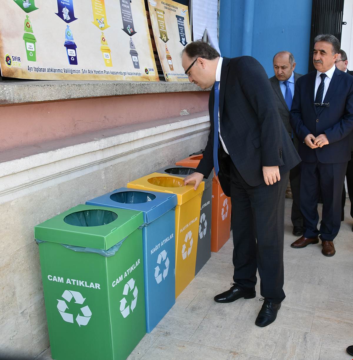 Sıfır Atık Projesi Tanıtım Toplantısı Sayın Valimiz Mustafa TUTULMAZ’ın Başkanlığında Yapıldı