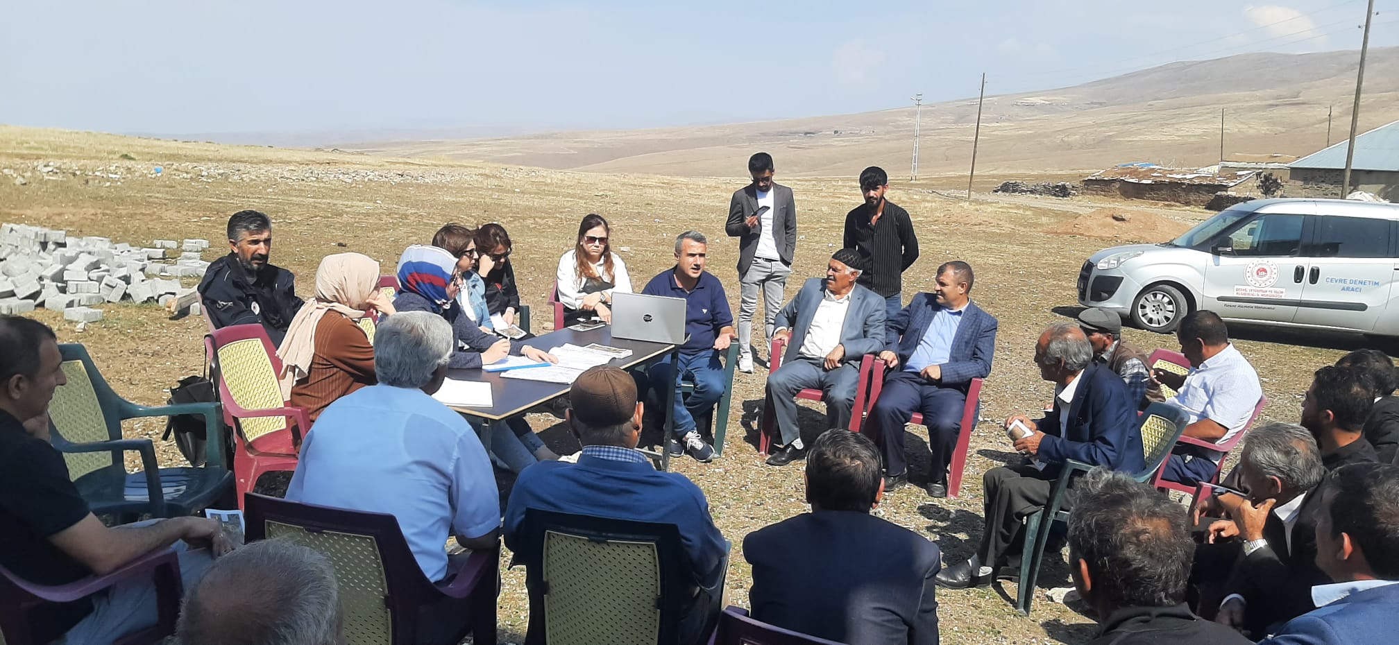 Ağrı İli Hamur İlçesi Süleymankümbet Köyü GES Yapımı Halkın katılım toplantısı