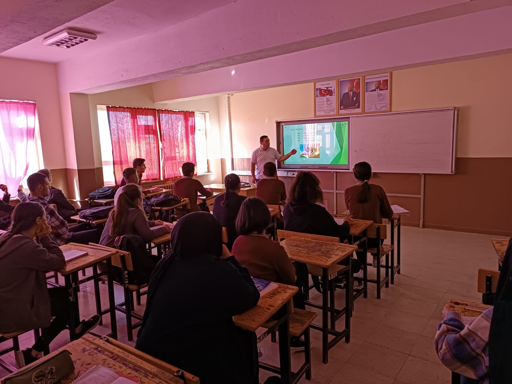 Gülağaç İlçemizde ki Okullarda Çevre Farkındalığı Eğitimi Müdürlüğümüz Personeli Tarafından Verilmiştir