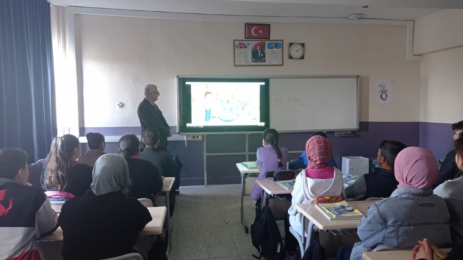 Güzelyurt İlçemize Bağlı Beldelerde ki Okullarda Çevre Farkındalığı Eğitimi Müdürlüğümüz Personeli Tarafından Verilmiştir