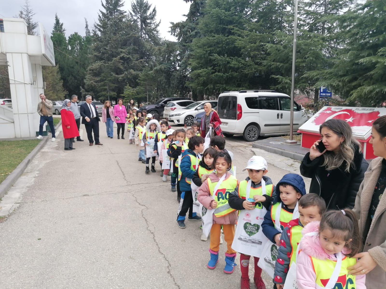 Amasya Açı Eğitim Kurumları Anaokulu Öğrencilerine Çevre Müfettişi Unvanı Verildi.