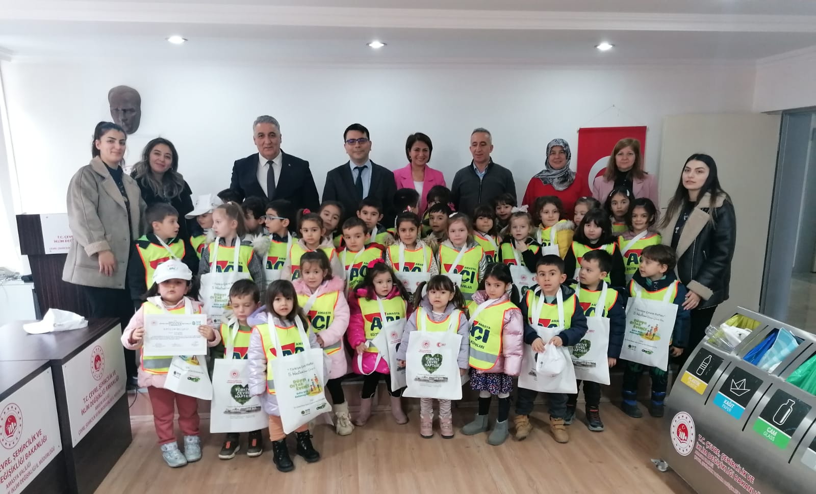 Amasya Açı Eğitim Kurumları Anaokulu Öğrencilerine Çevre Müfettişi Unvanı Verildi.