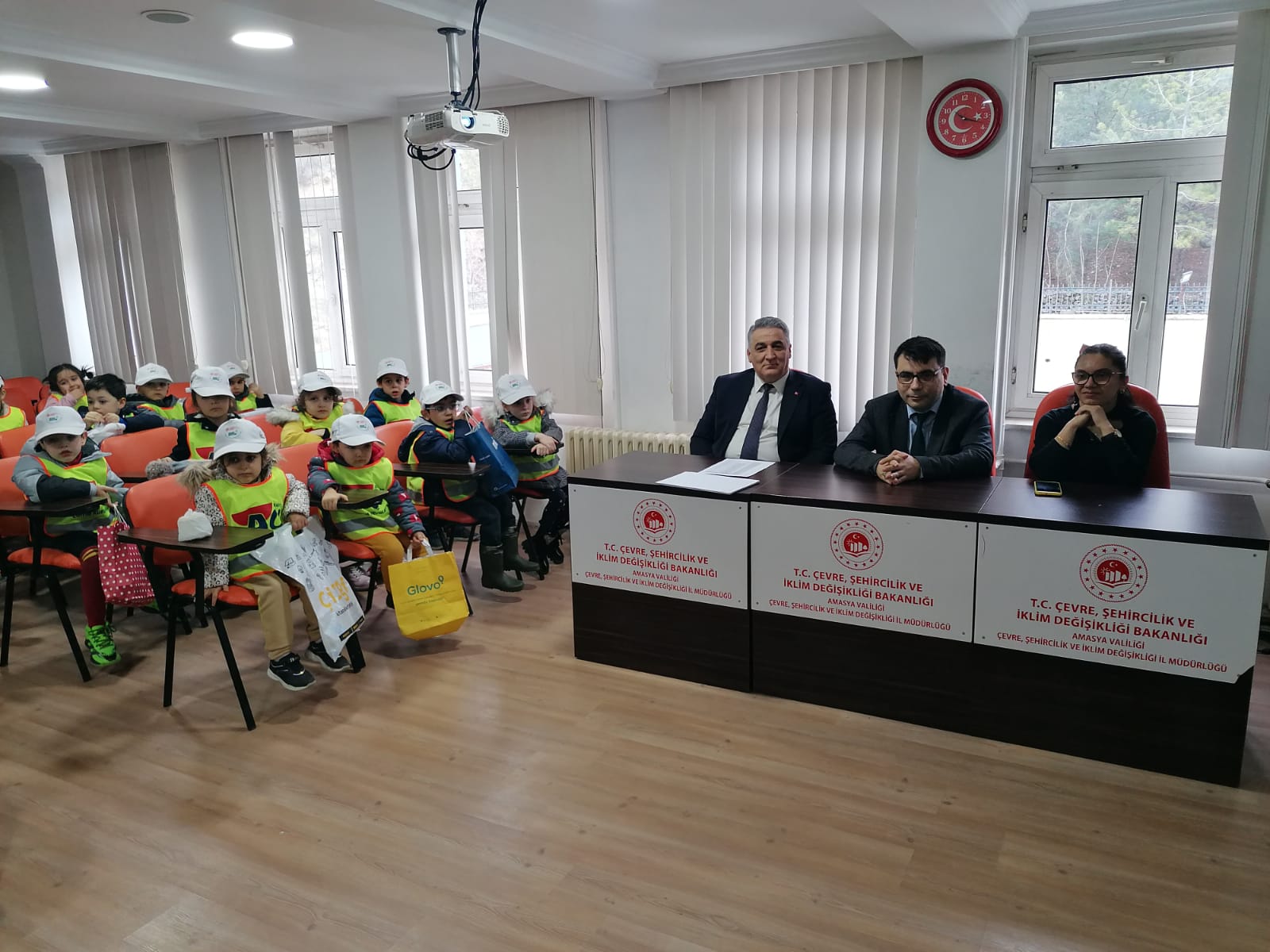 Amasya Açı Eğitim Kurumları Anaokulu Öğrencilerine Çevre Müfettişi Unvanı Verildi.