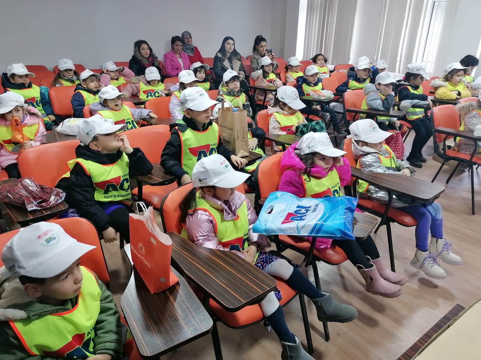 Amasya Açı Eğitim Kurumları Anaokulu Öğrencilerine Çevre Müfettişi Unvanı Verildi.