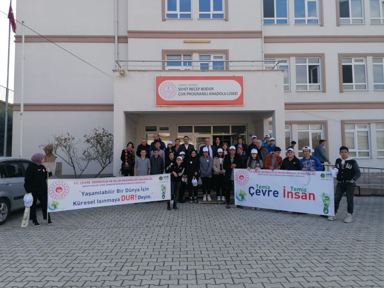 Amasya Aydınca Şehit Recep Bodur Çok Programlı Anadolu Lisesi’ de Sıfır Atık ve İklim Değişikliği Semineri Yapıldı.