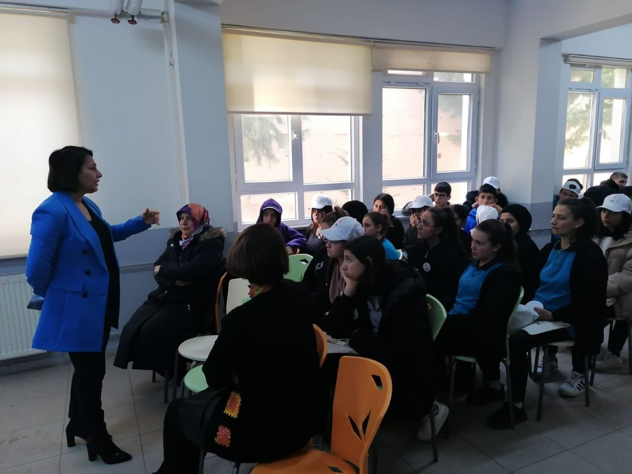 Amasya Aydınca Şehit Recep Bodur Çok Programlı Anadolu Lisesi’ de Sıfır Atık ve İklim Değişikliği Semineri Yapıldı.