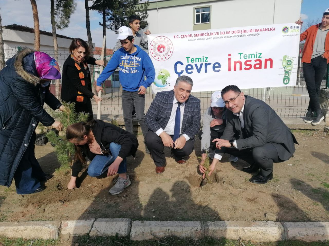 Amasya Aydınca Şehit Recep Bodur Çok Programlı Anadolu Lisesi’ de Sıfır Atık ve İklim Değişikliği Semineri Yapıldı.