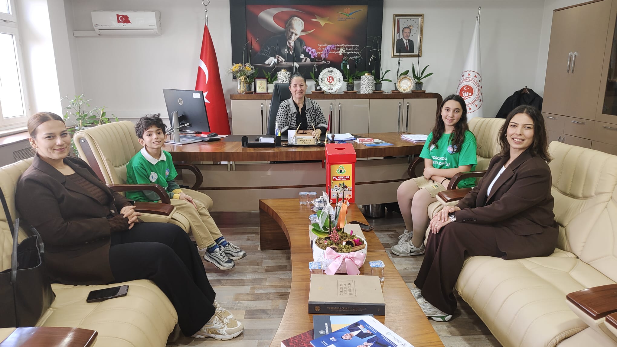 Kutlubey Ortaokulundan İl Müdürümüz Derya BULUT'a Ziyaret