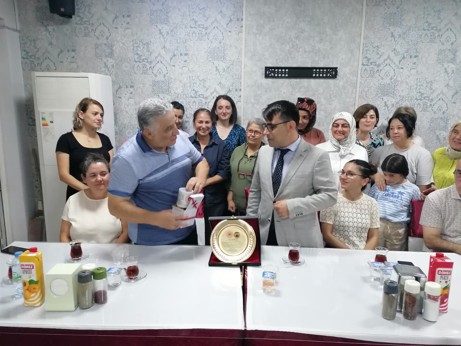 Tayini Çıkan İl Müdürü Zafer BEKTAŞ için Veda Yemeği Düzenlendi.