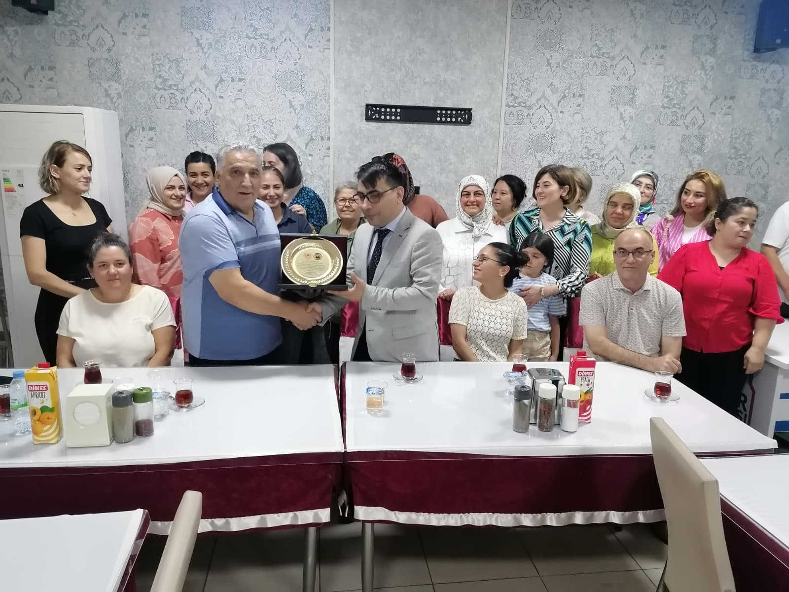 Tayini Çıkan İl Müdürü Zafer BEKTAŞ için Veda Yemeği Düzenlendi.