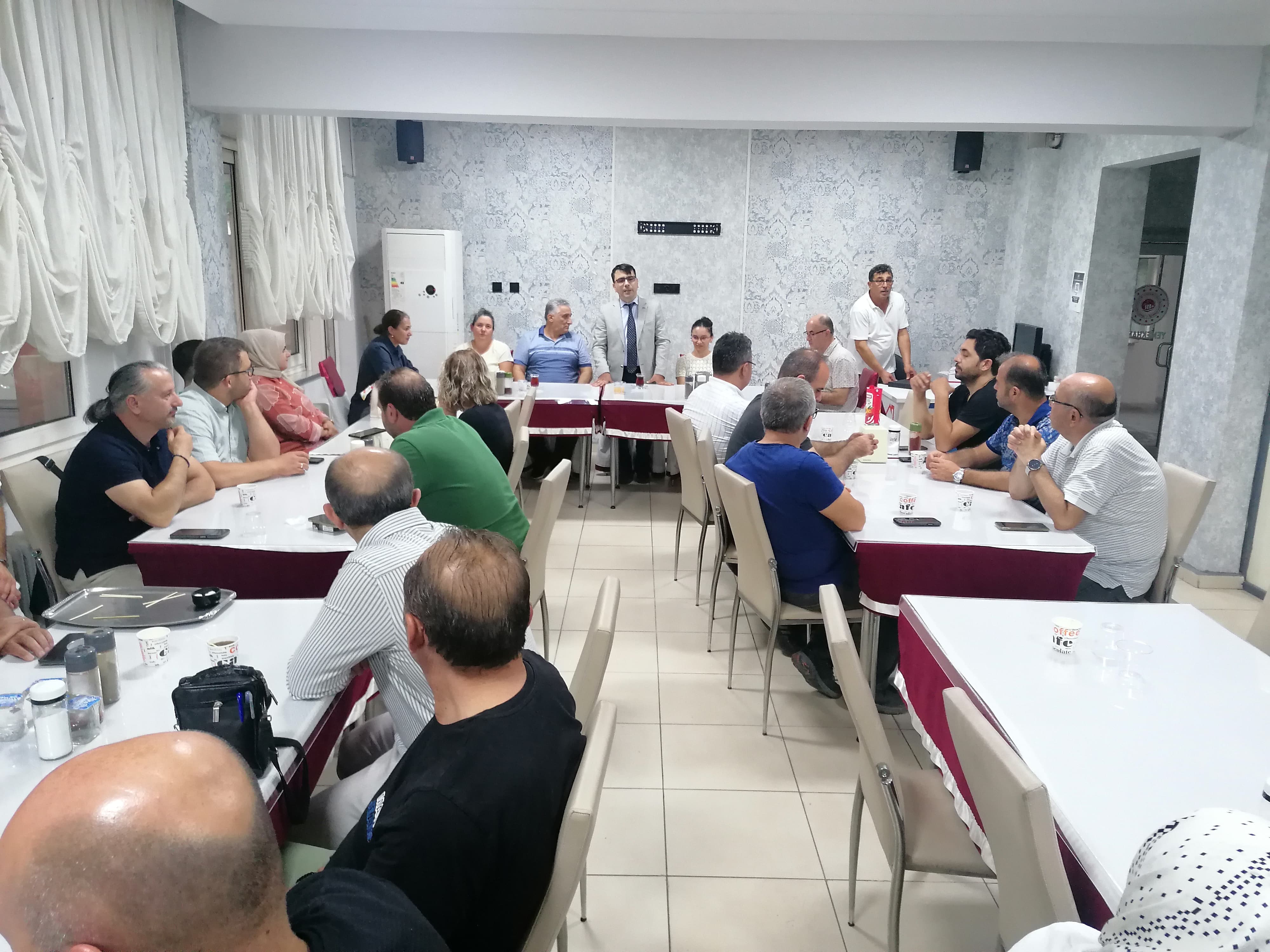 Tayini Çıkan İl Müdürü Zafer BEKTAŞ için Veda Yemeği Düzenlendi.