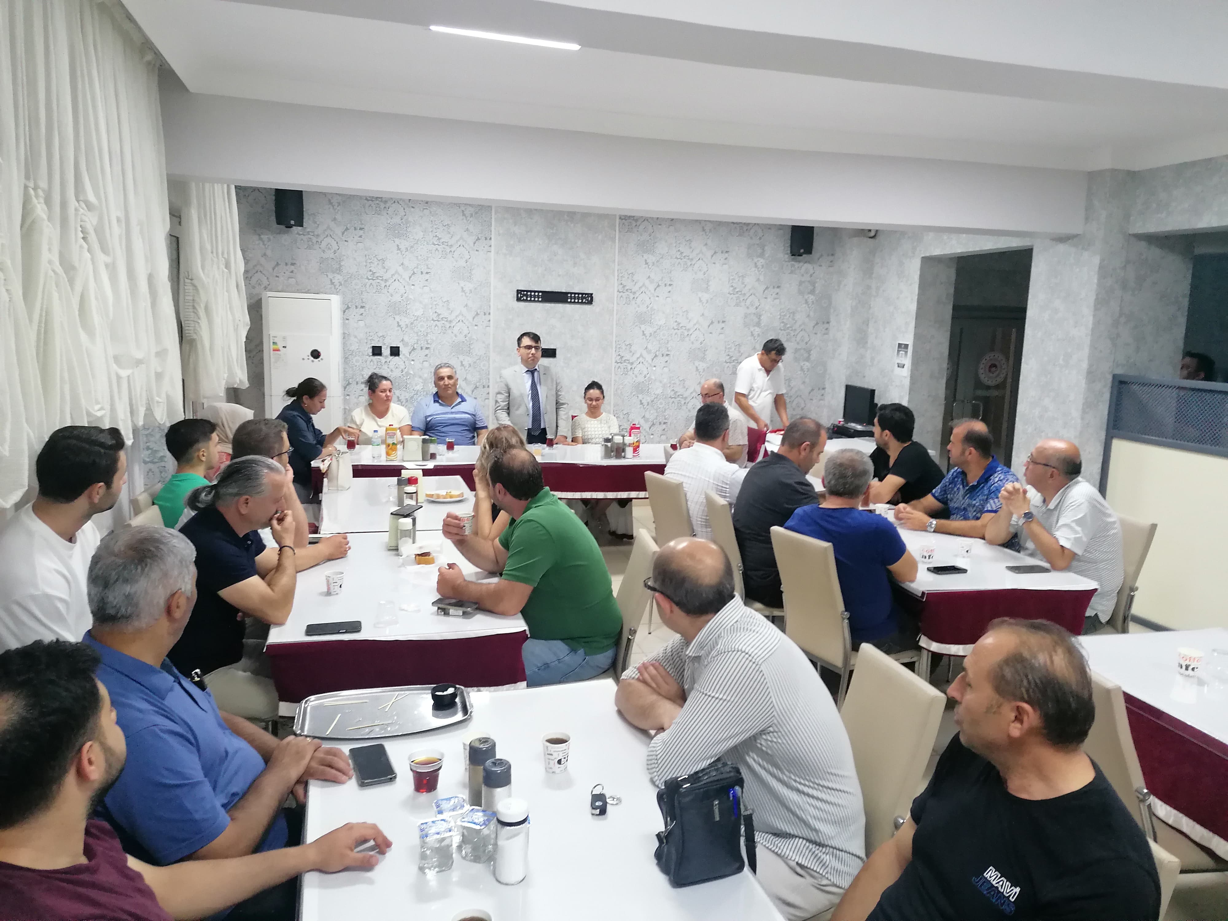 Tayini Çıkan İl Müdürü Zafer BEKTAŞ için Veda Yemeği Düzenlendi.