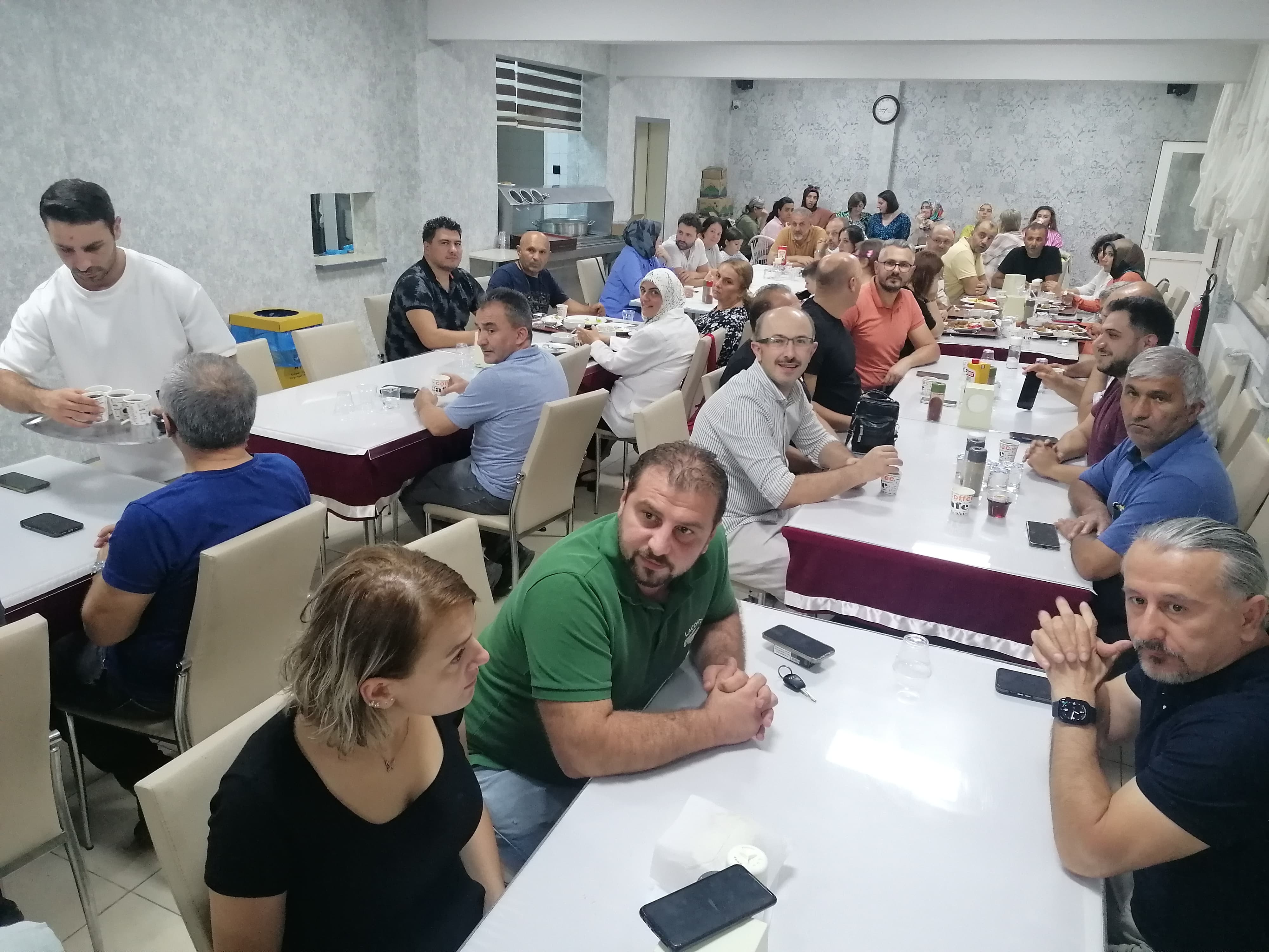 Tayini Çıkan İl Müdürü Zafer BEKTAŞ için Veda Yemeği Düzenlendi.