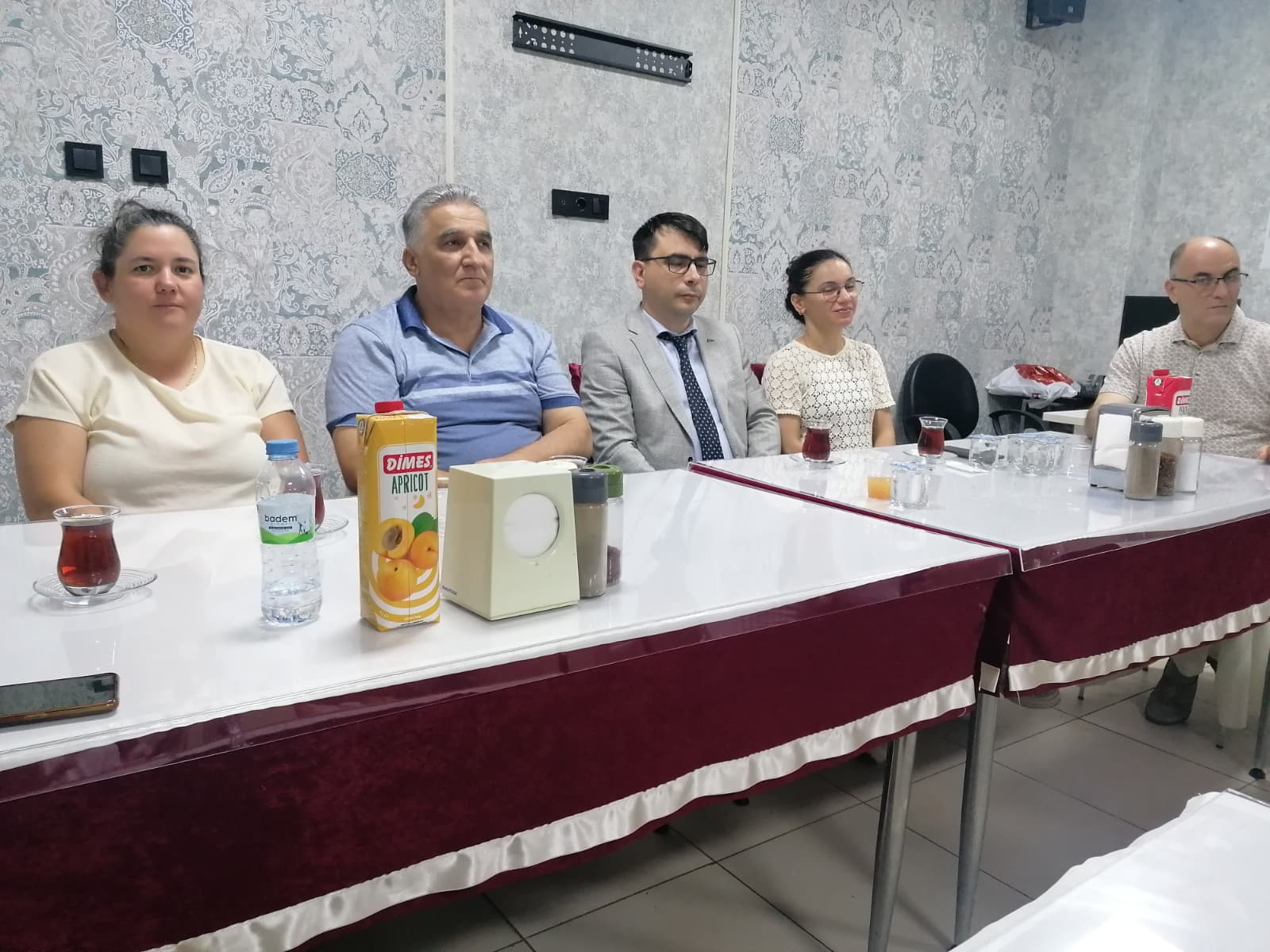 Tayini Çıkan İl Müdürü Zafer BEKTAŞ için Veda Yemeği Düzenlendi.