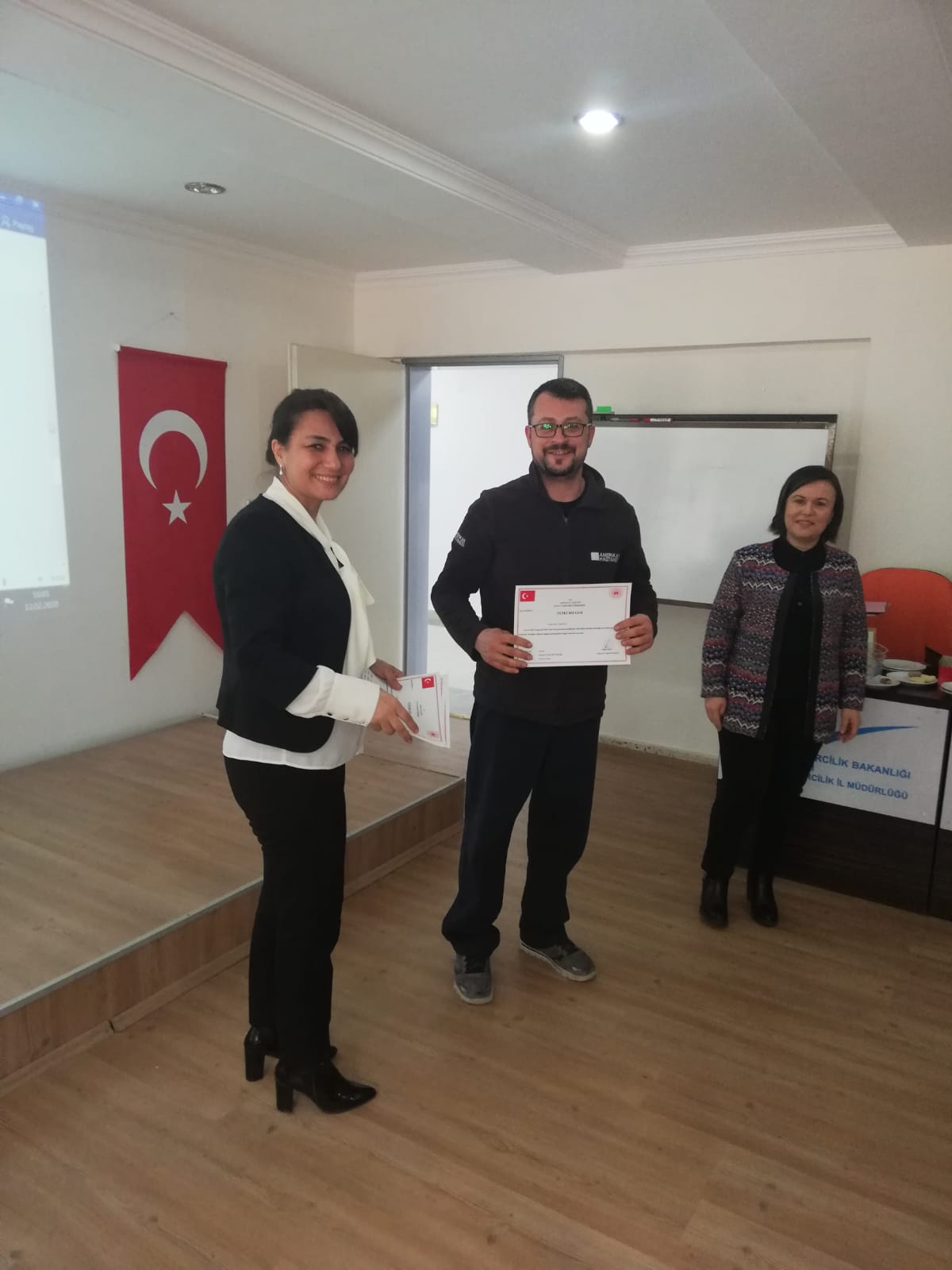 Tıbbı Atık Sertifika Yetki Belgesi ve Eğitim Semineri.