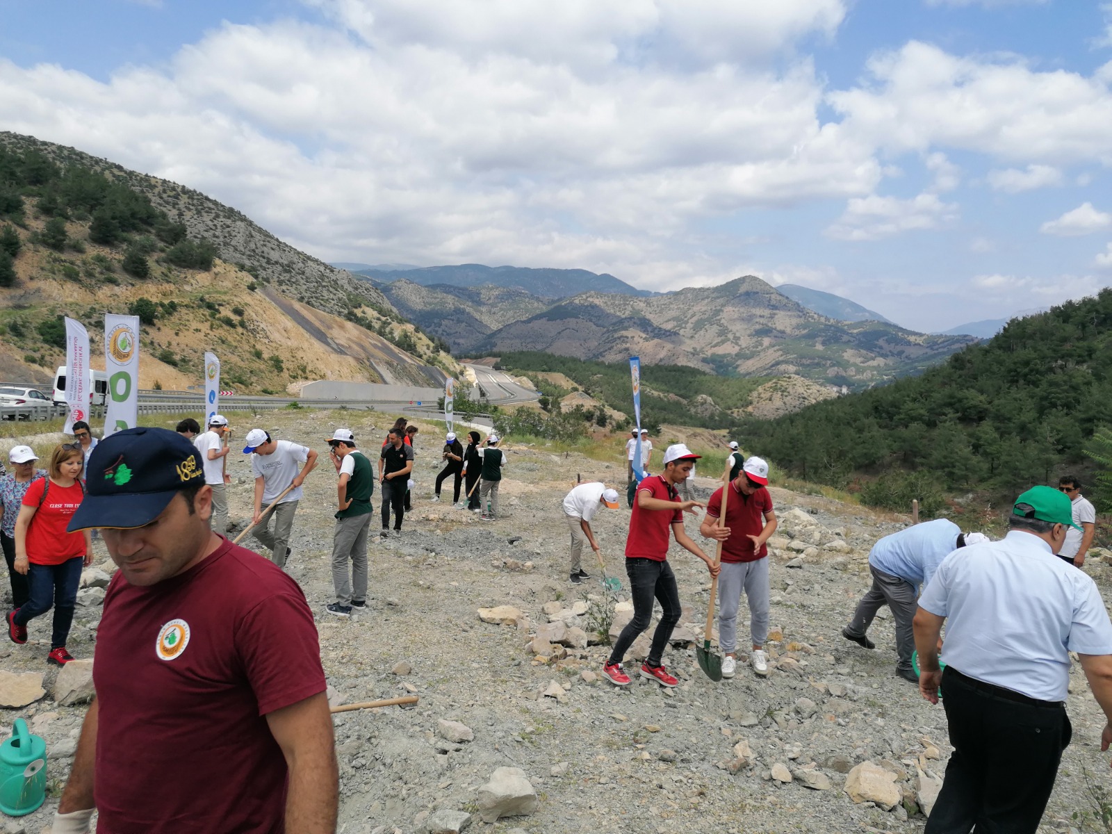 Türkiye Çevre Haftası Kapsamında Fidan Dikimi Etkinliği.