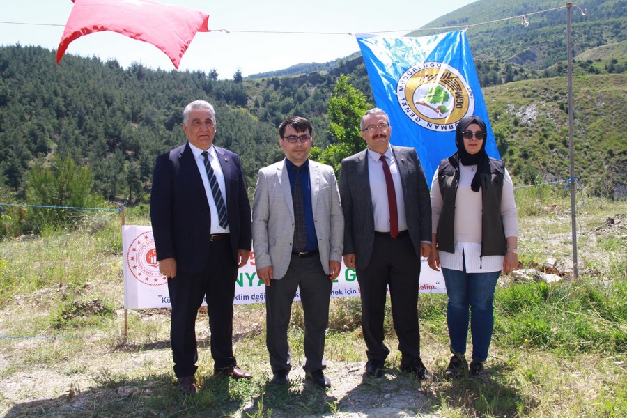 Türkiye Çevre Haftası “Orman Fidan Bakımı”