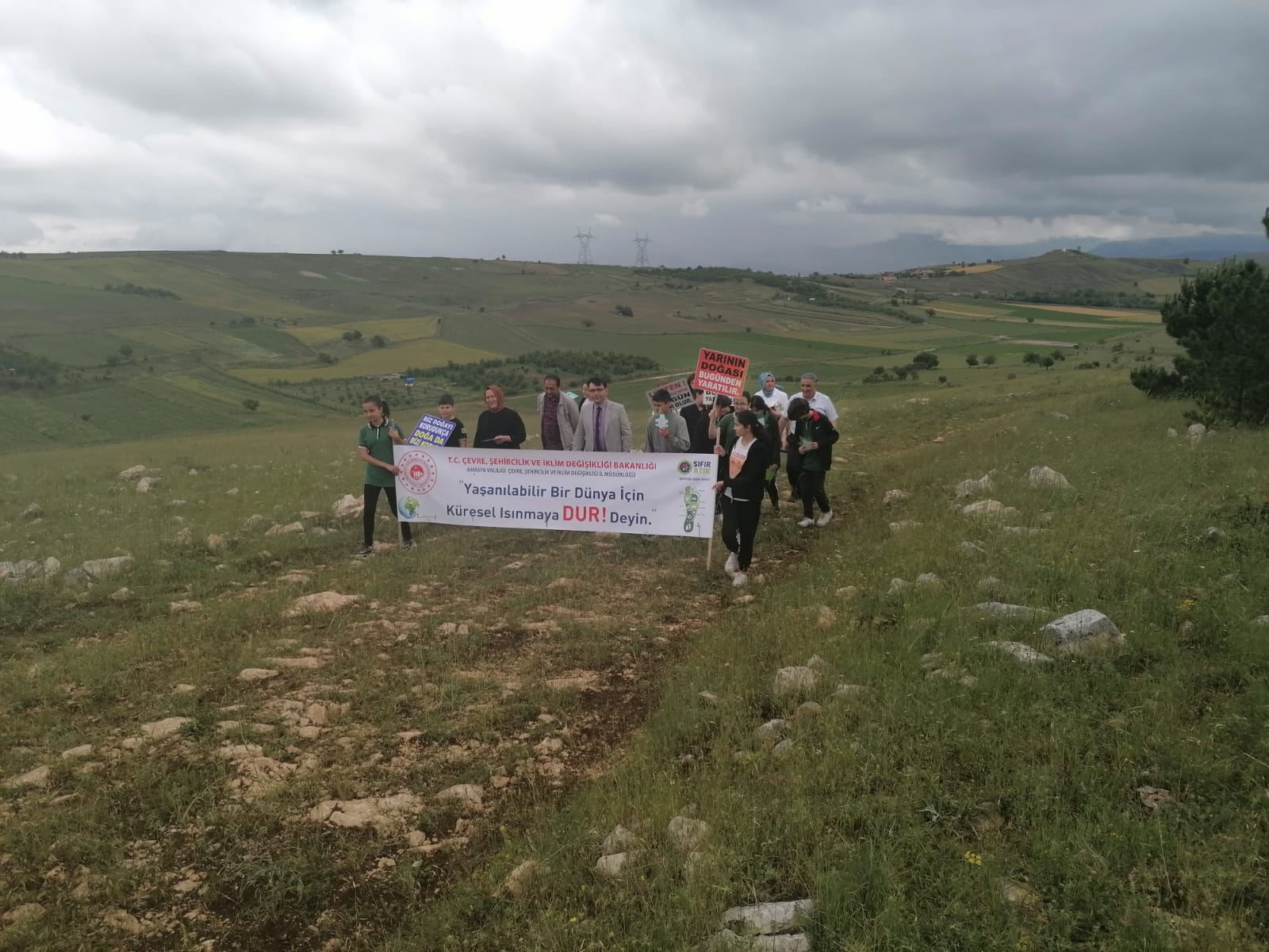 Yeşilırmak Ortaokulu Hatıra Ormanında Doğa Ve Çevre Yürüyüşü