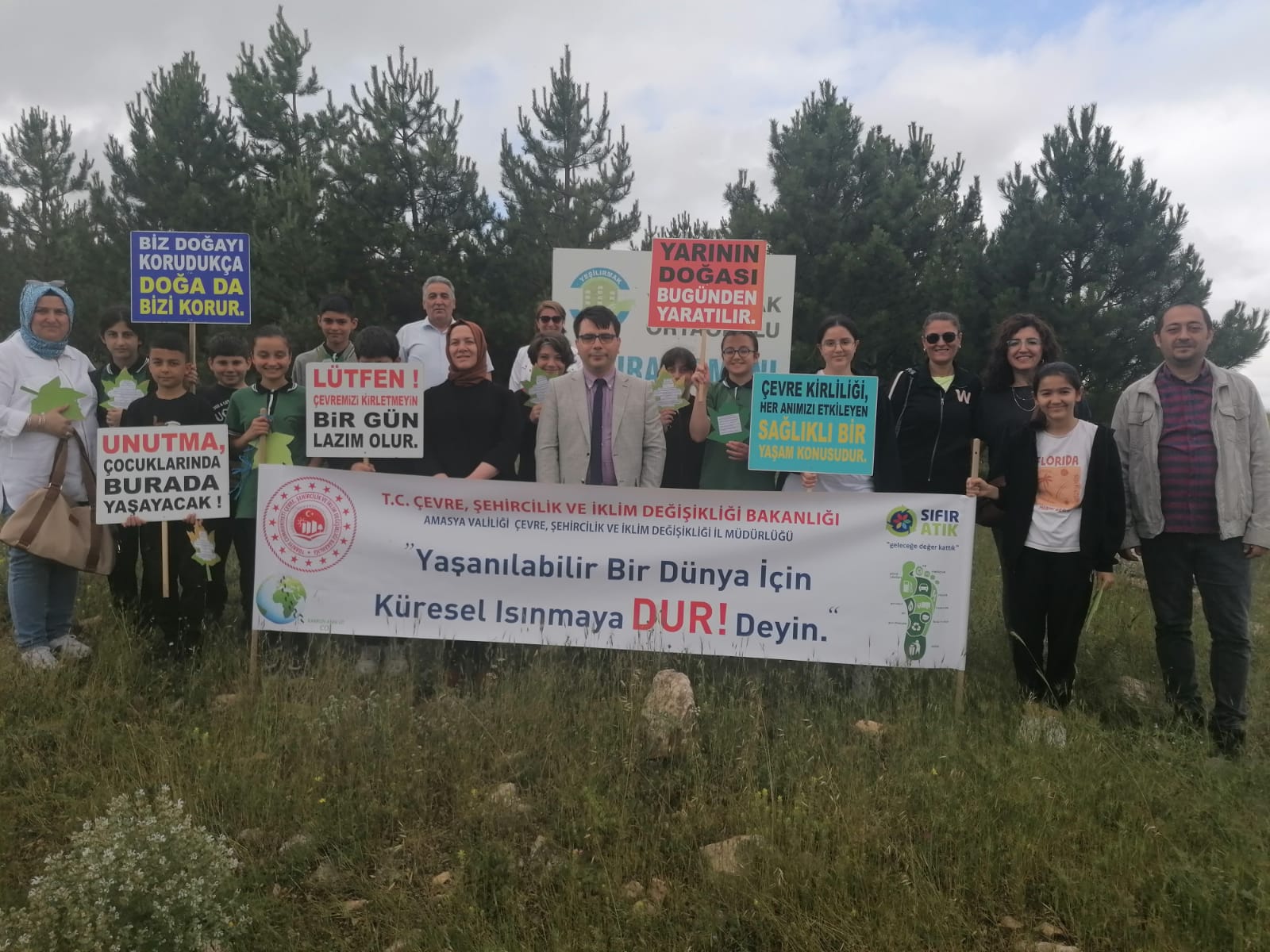 Yeşilırmak Ortaokulu Hatıra Ormanında Doğa Ve Çevre Yürüyüşü