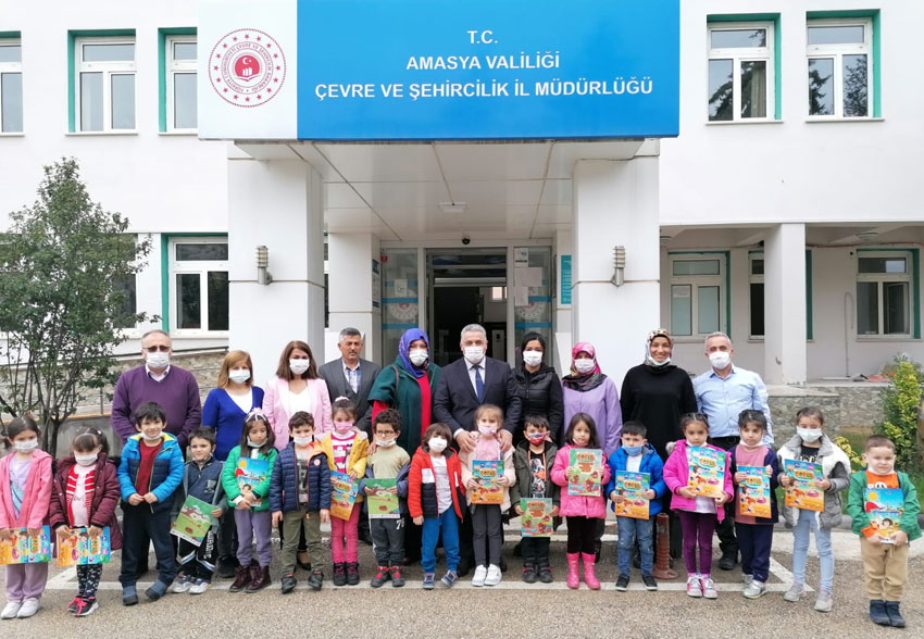 Zübeyde Hanım Anaokulu Öğrencilerine Sıfır Atık ve Geri Dönüşüm Eğitimi Verildi.