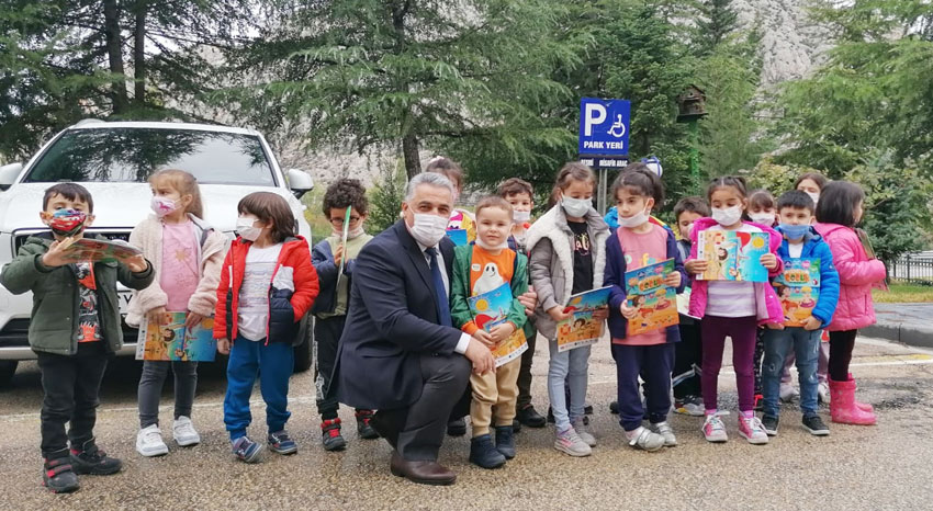 Zübeyde Hanım Anaokulu Öğrencilerine Sıfır Atık ve Geri Dönüşüm Eğitimi Verildi.