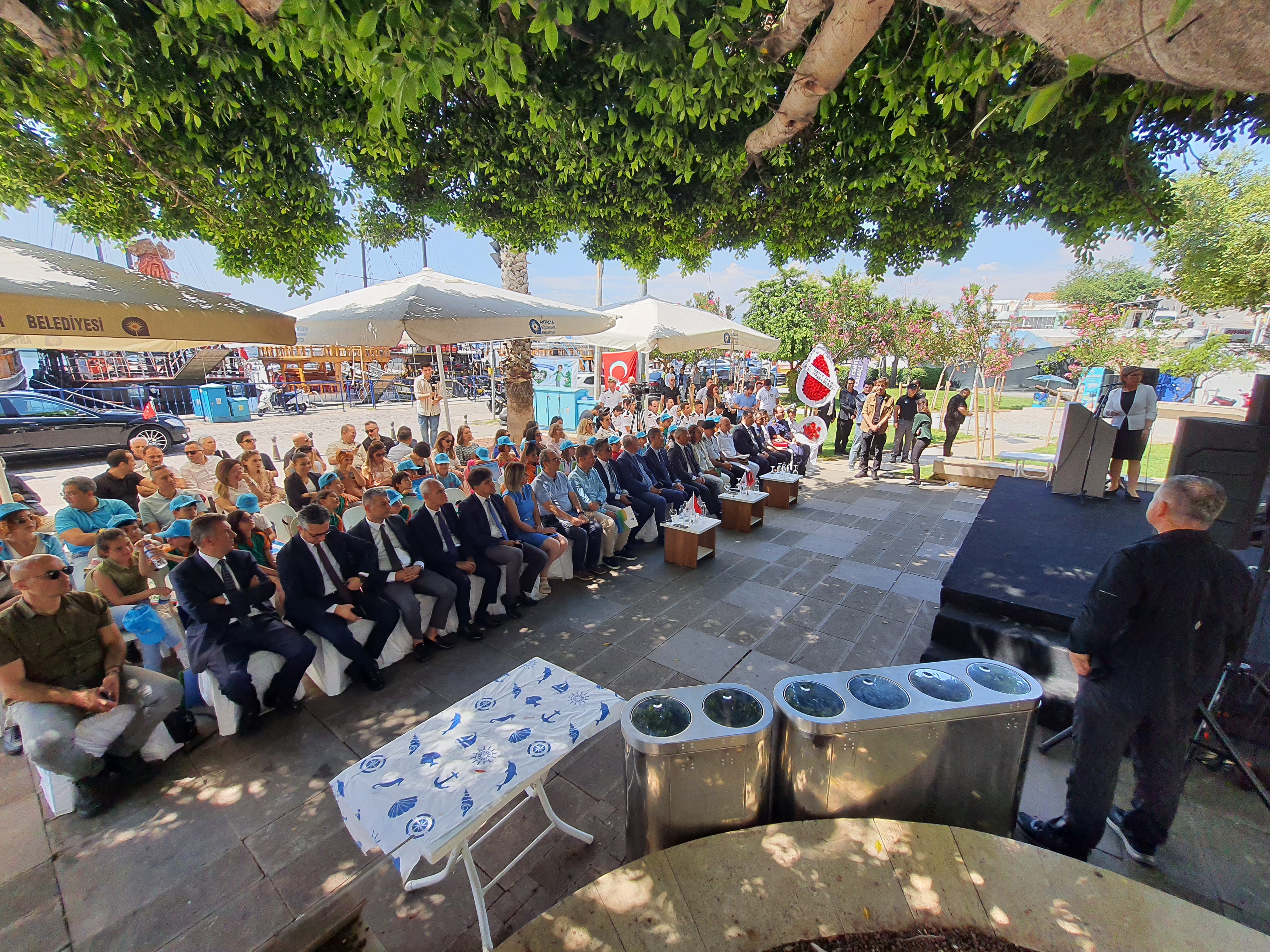 5-9 Haziran tarihleri arasında gerçekleştirilen Türkiye Çevre Haftası, çeşitli etkinliklerle Antalya’da kutlandı.