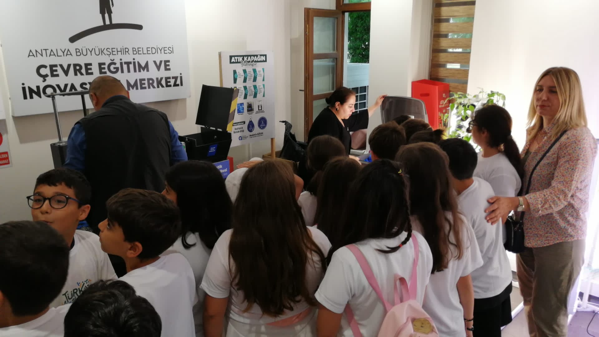 Çevre Haftası Kapsamında Yapılan Etkinlikler: İnovasyon Merkezi Gezisi