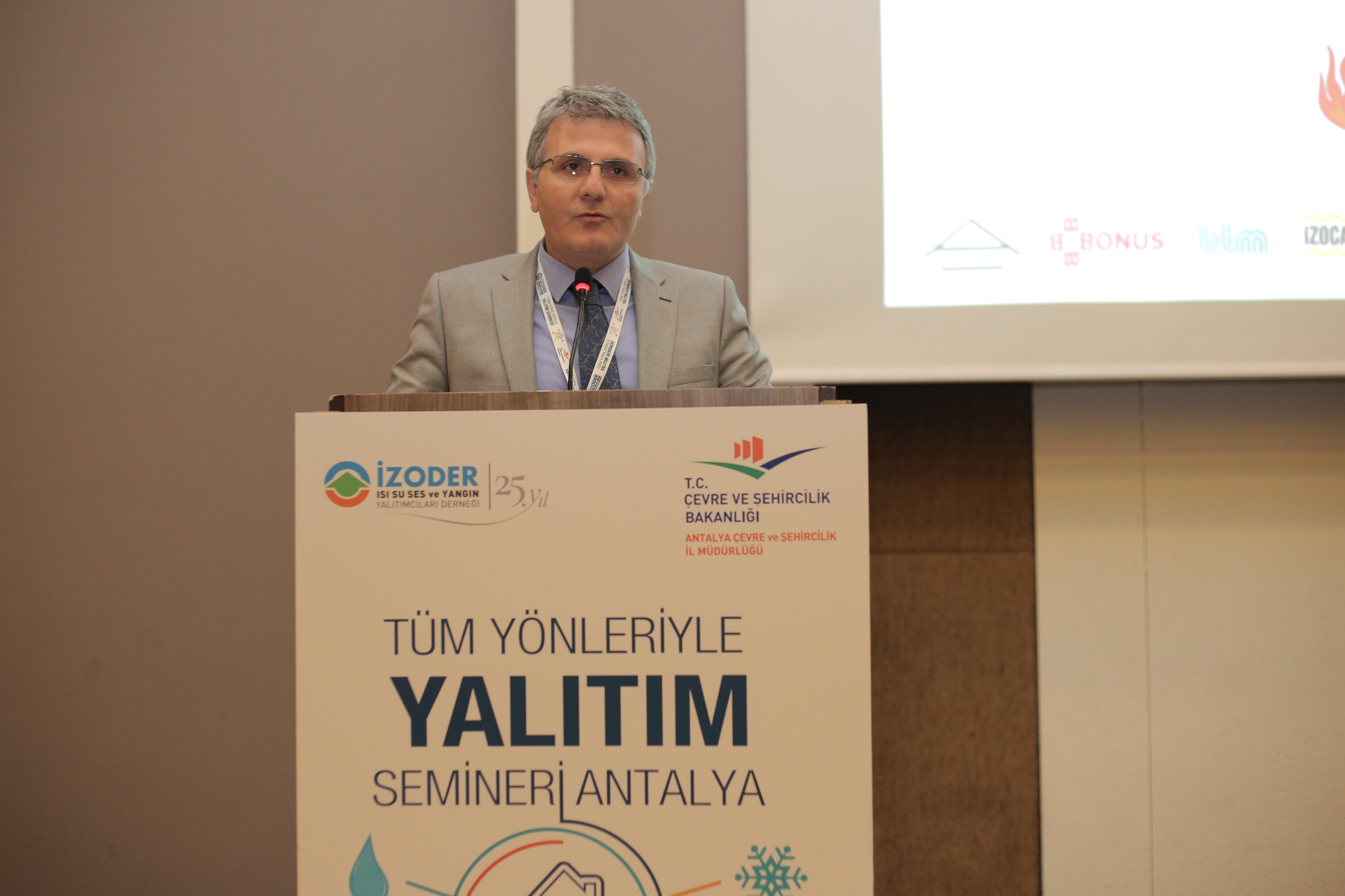 TÜM YÖNLERİYLE YALITIM SEMİNERİ ANTALYADA YAPILDI