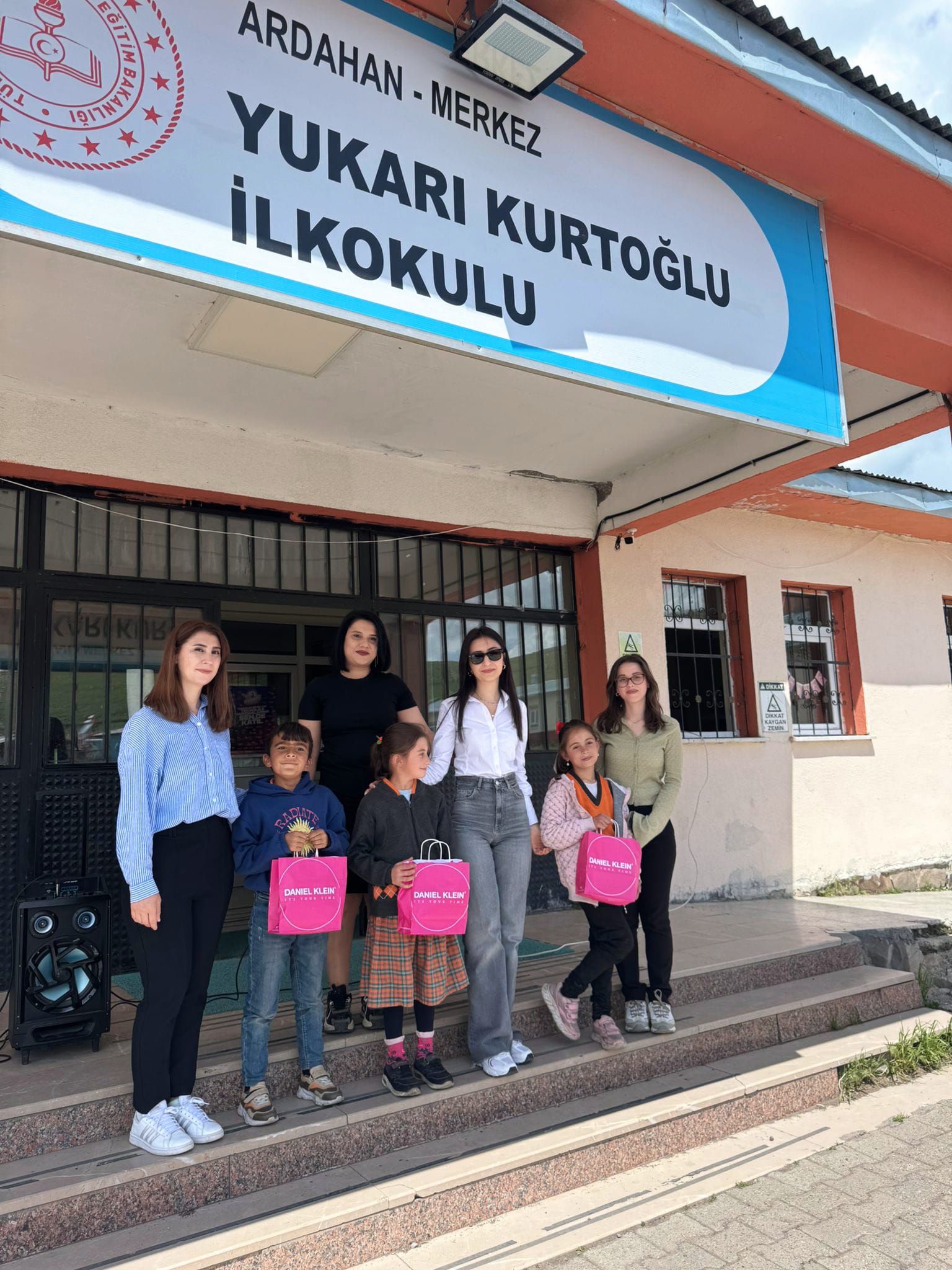VALİMİZ SAYIN HAYRETTİN ÇİÇEK'İN  KATILIMIYLA ÇAMLIÇATAK ORMANI’NDA ÇEVRE GÜNÜ ETKİNLİĞİ DÜZENLENDİ