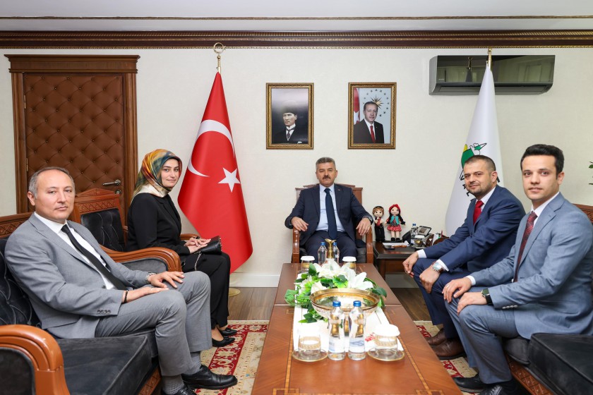 Valimiz Sayın Dr. Turan ERGÜN' e  Çevre Haftası Ziyareti