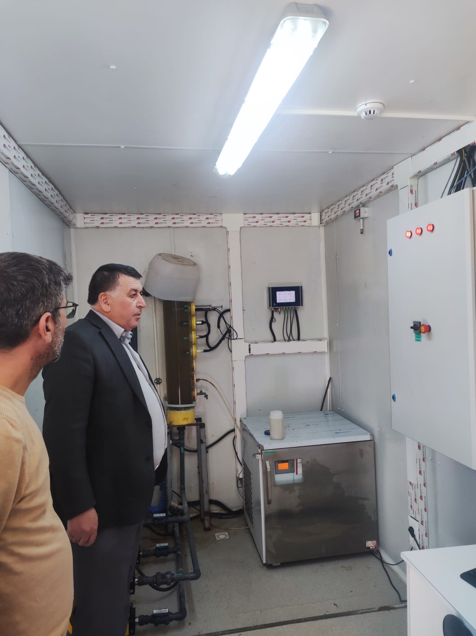 Kuşadası - Didim ilçelerinde faaliyette olan Katı Atık Düzenli Depolama ve Atıksu Arıtma Tesisleri İle Ortaklar OSB Yönetimi ve Atıksu Arıtma Tesisinde ziyaret ve incelemelerde bulunmuştur.