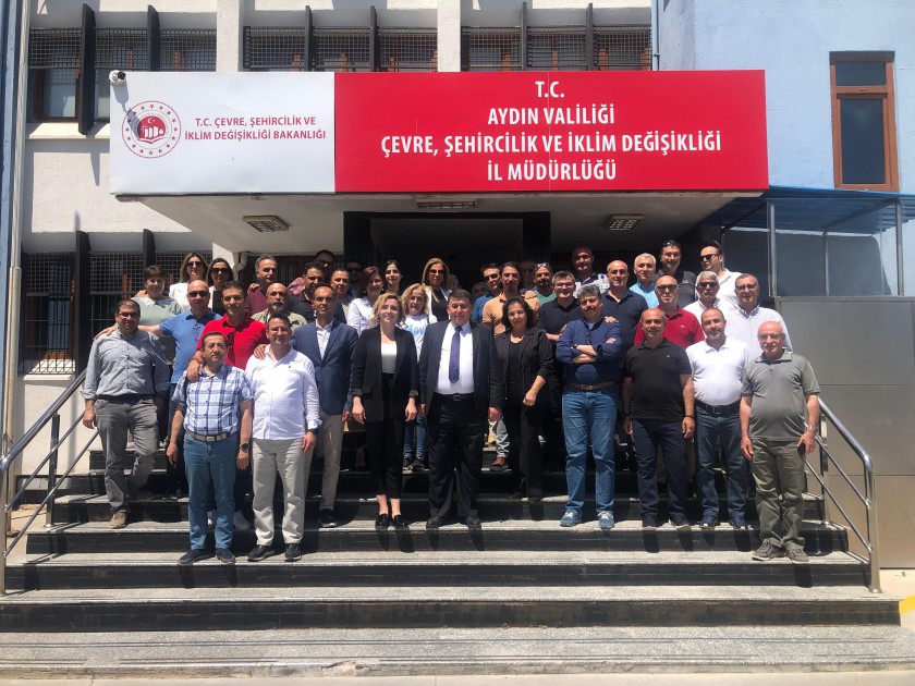 Müdürlüğümüzde İl Müdür Yardımcısı olarak görev yapan Güneş ARKOÇ  İzmir Çevre, Şehircilik ve İklim Değişikliği Müdürlüğüne İl Müdür Yardımcısı olarak tayin olmuştur. Yeni görev yerinde başarılarının devamını dileriz.