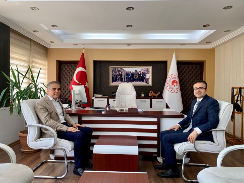 Adli Yargı İlk Derece Mahkemesi Adalet Komisyon Başkanı Mehmet Soner SAĞIROĞLU İl Müdürümüz Kadir KANDEMİR'i Ziyaret Etti.