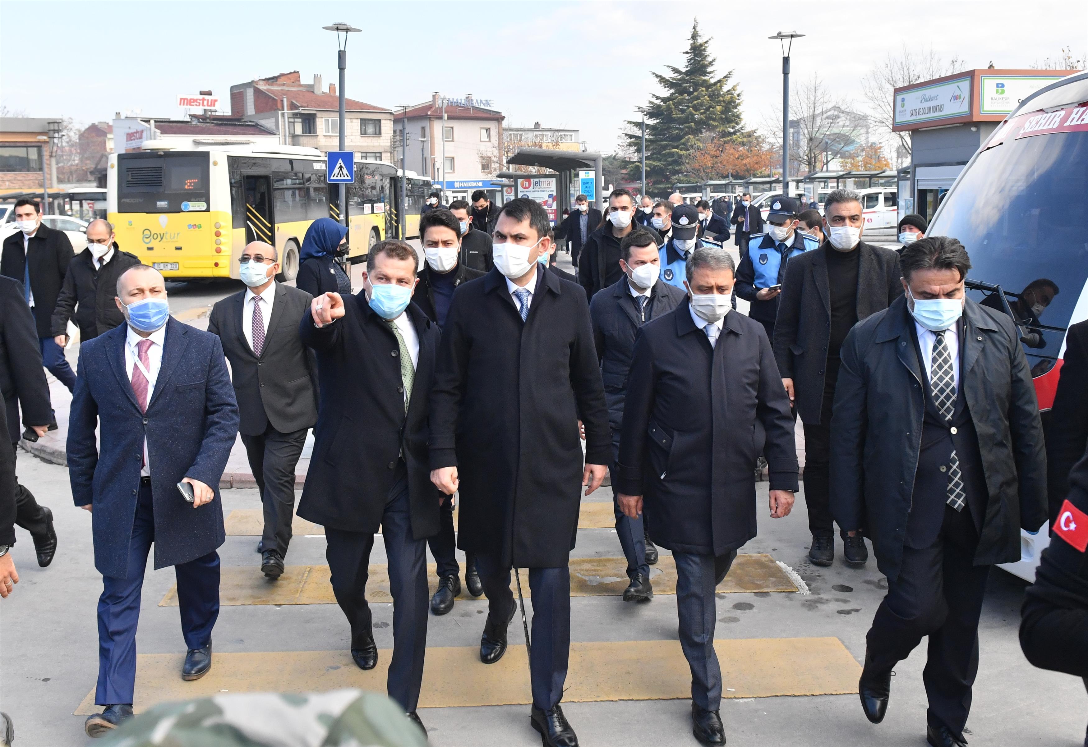 Çevre ve Şehircilik Bakanımız Murat Kurum, İncelemelerde Bulunmak Üzere Balıkesir’i Ziyaret Etti.