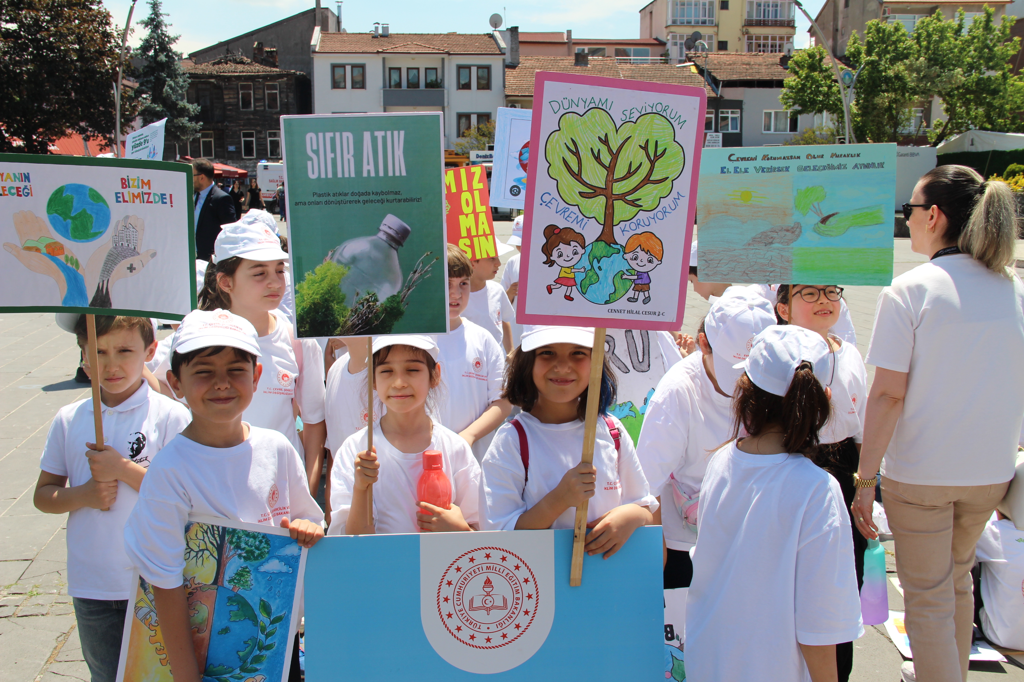 5 Haziran Dünya Çevre Günü Kapsamında ''Plastik Kirliliği İle Mücadele