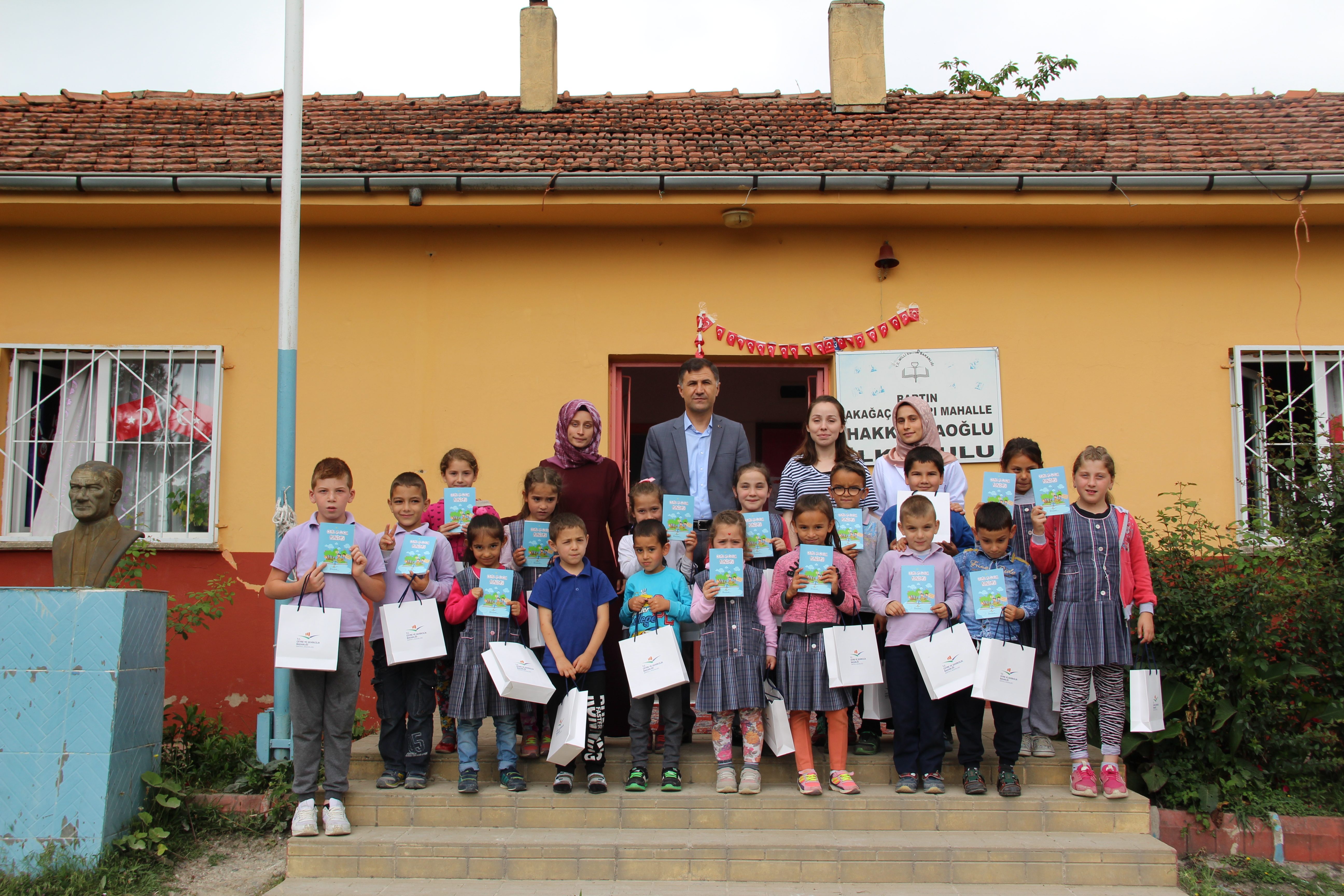 Akağaç Yukarı İlkokuluna Ziyaret