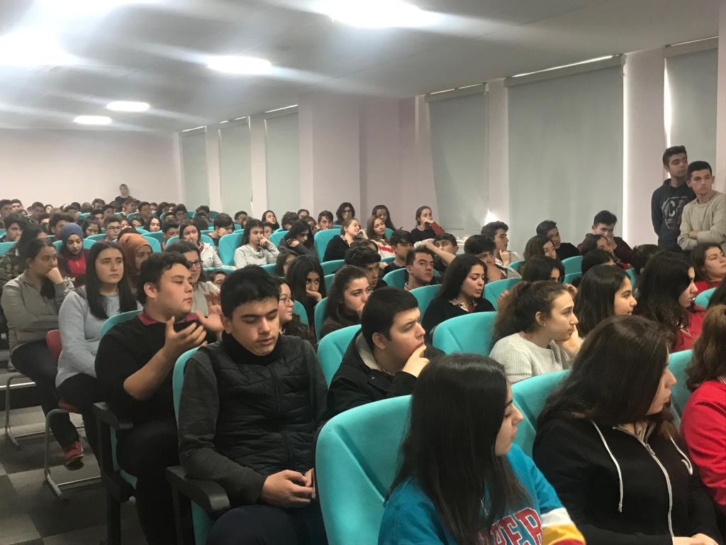 Amasra Çok Programlı Anadolu Lisesi'nde Sıfır Atık Konulu Eğitim Verildi