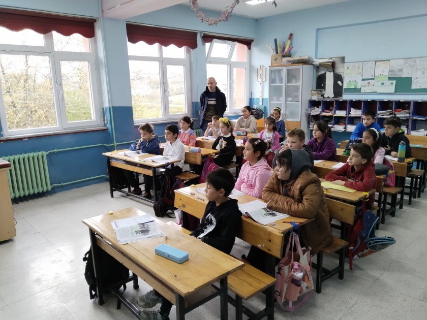 Esenyurt Şehit Ahmet Poyraz İlkokulunda Sıfır Atık Farkındalık Eğitimi Verilmiştir