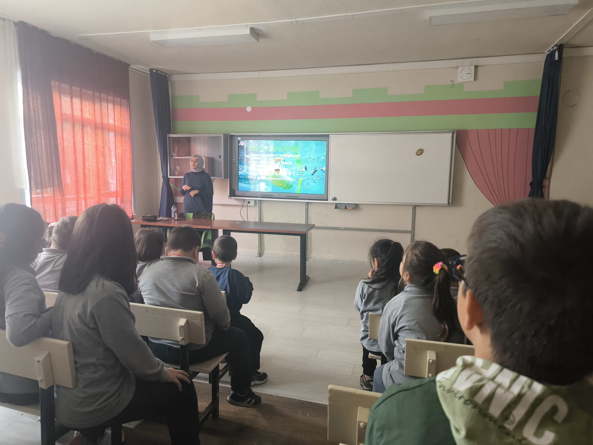 Hasankadı lkokulu Öğrencilerine 