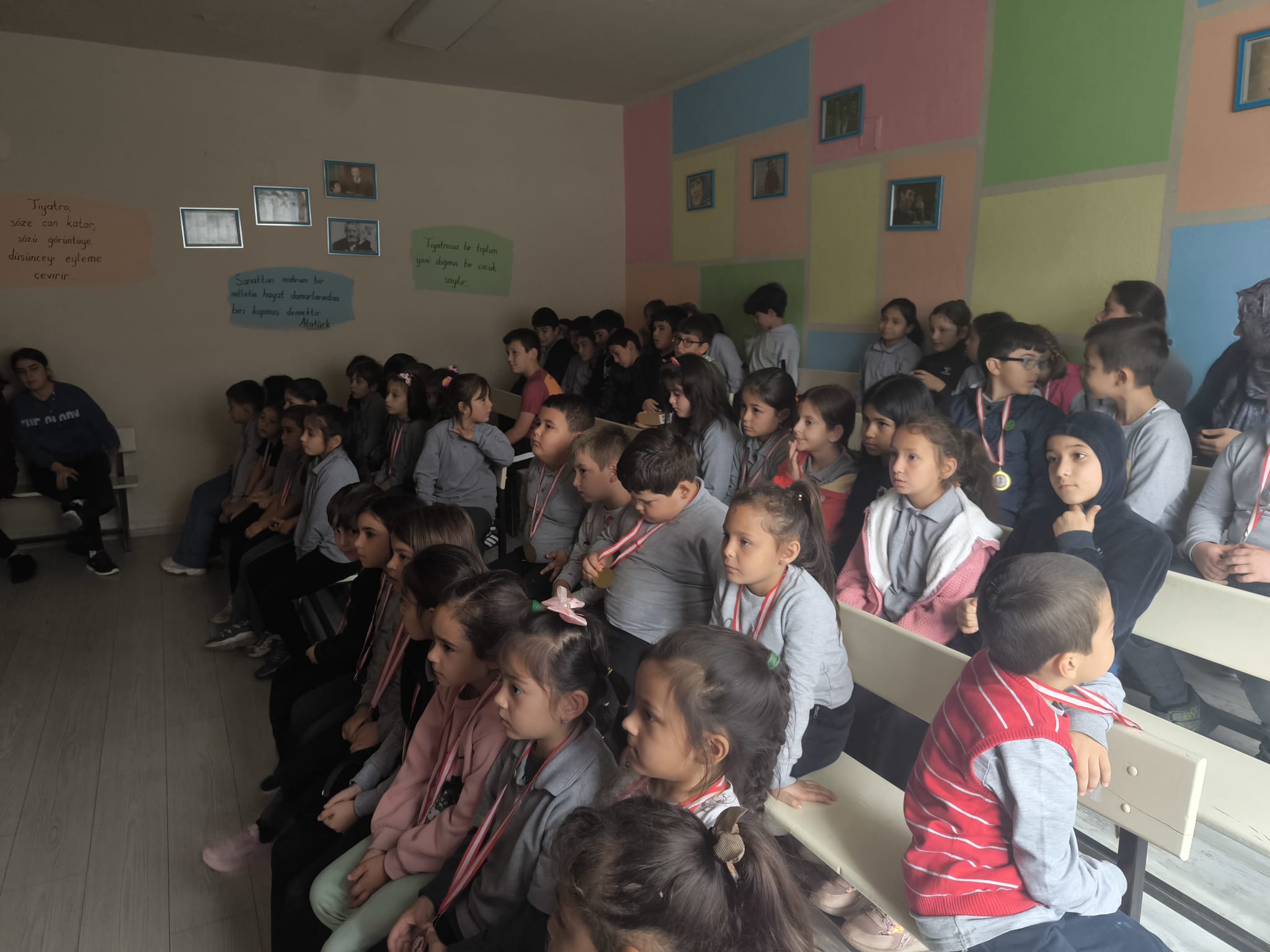 Hasankadı lkokulu Öğrencilerine 