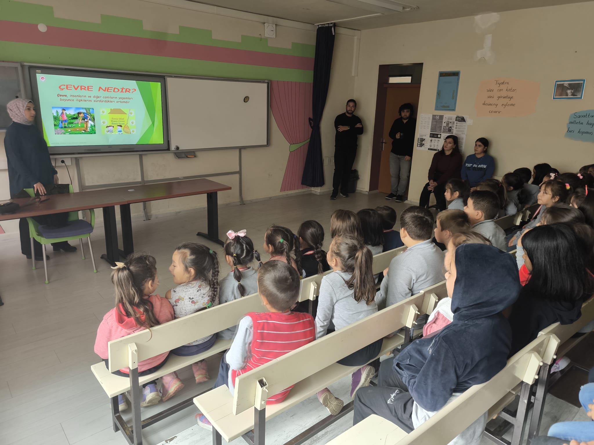 Hasankadı lkokulu Öğrencilerine 