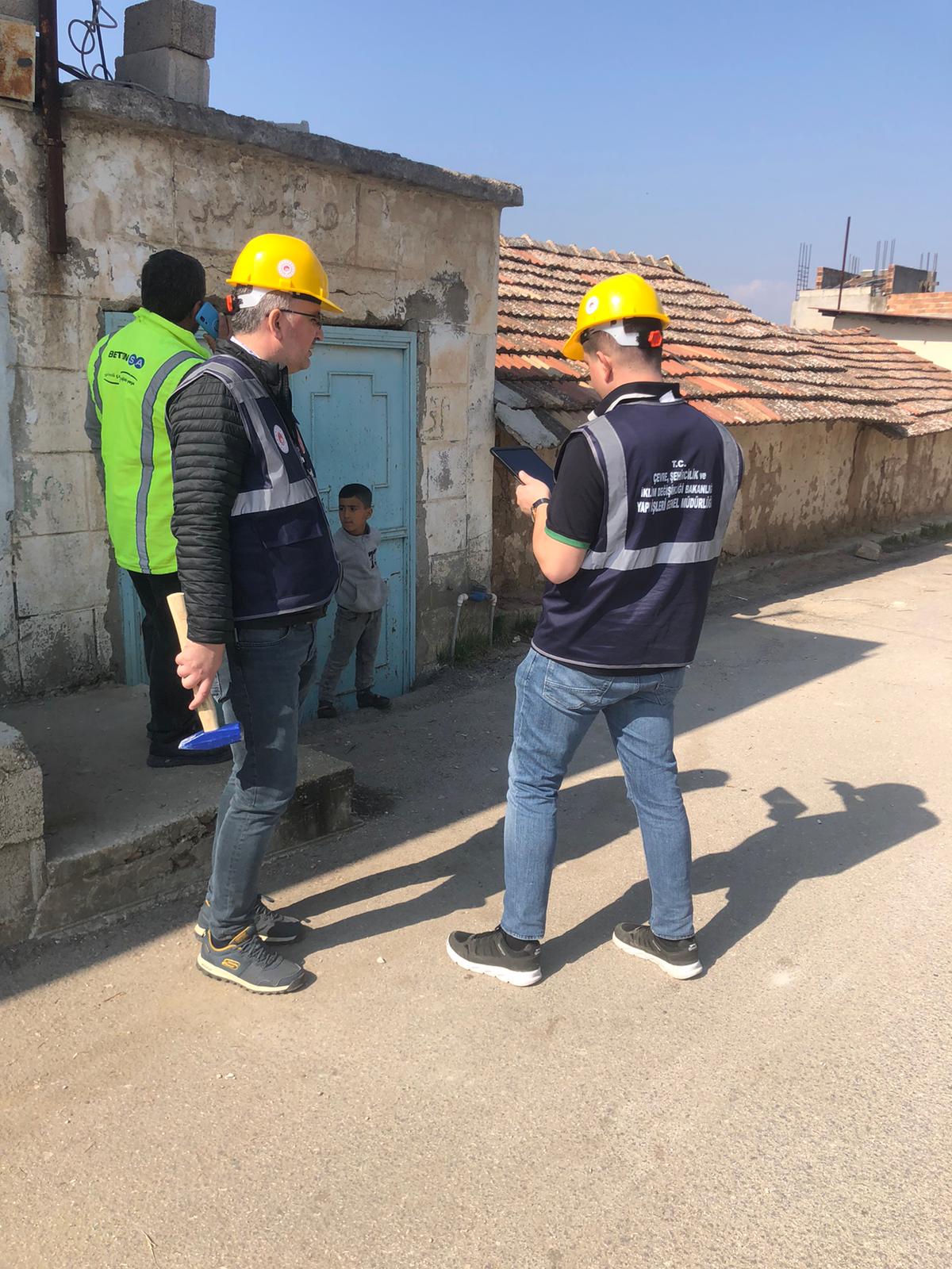 Hatay İlimizde Deprem Kaynaklı Hasar Tespit Çalışmaları Hızla Devam Etmektedir