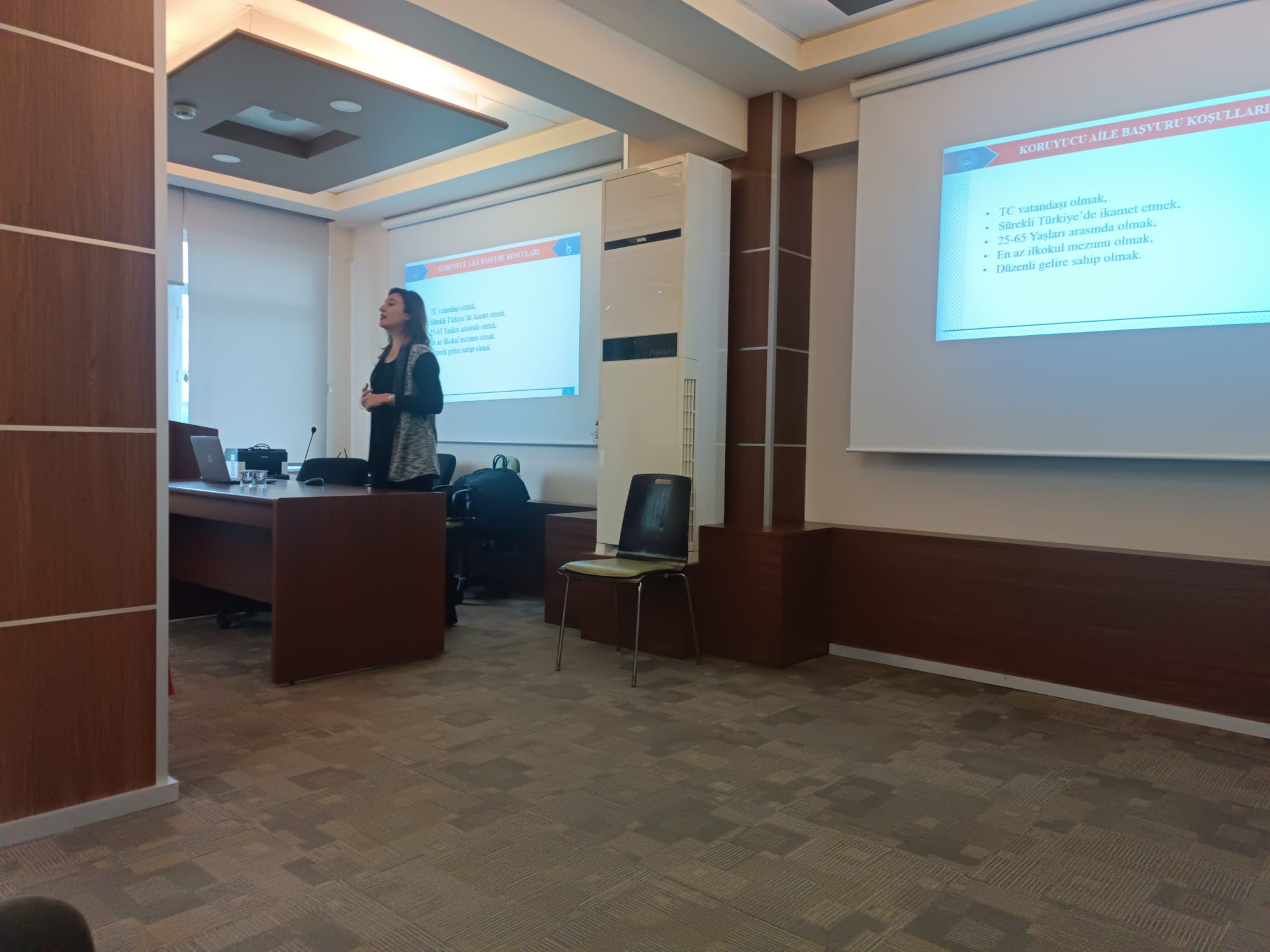 İl Müdürlüğü Personelimize ''Koruyucu Aile Modelinin Tanıtılması ve Yaygınlaştırılması'' Kapsamında Eğitim Verilmiştir.