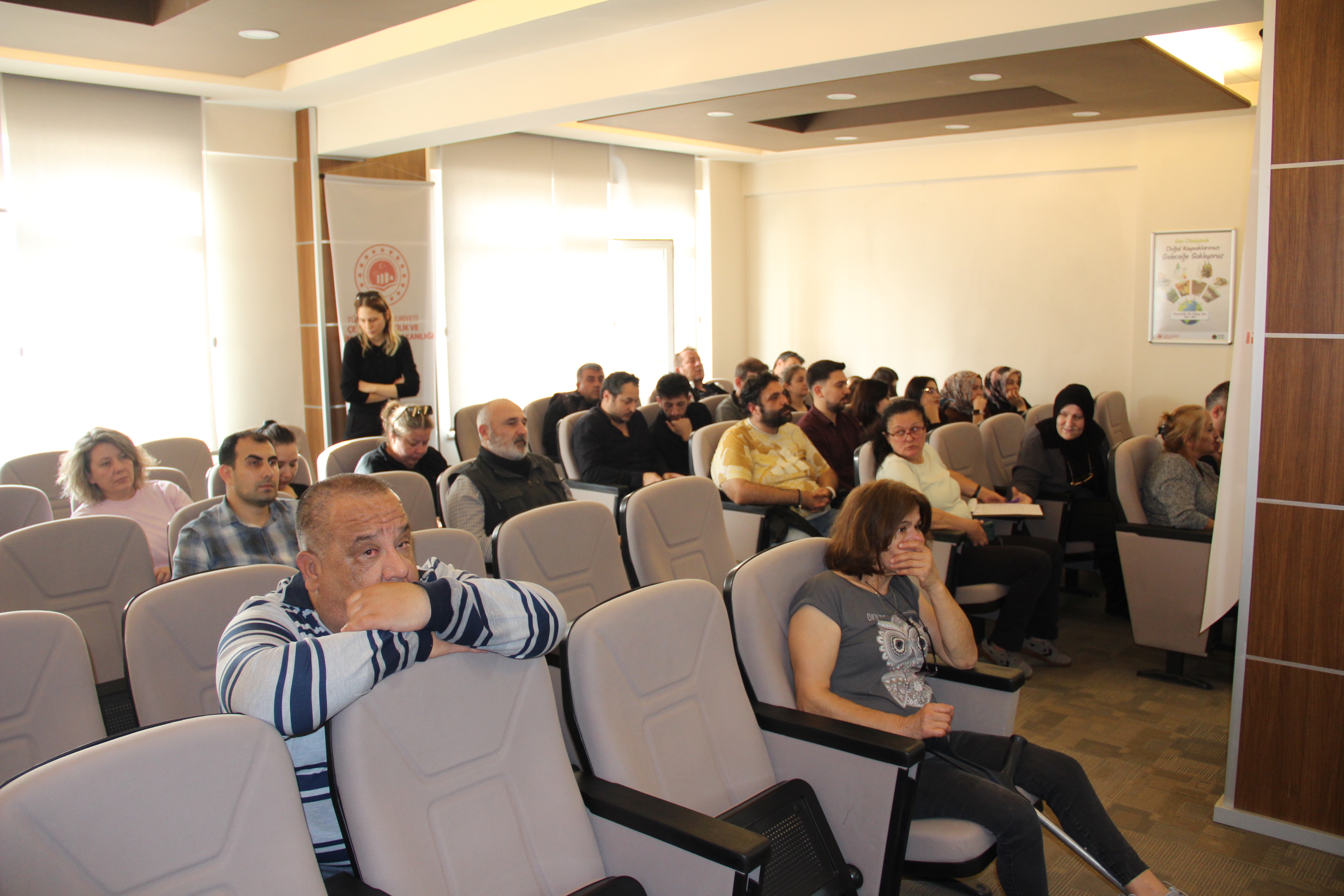 İl Müdürlüğümüz Personellerine Kadına Yönelik Şiddetin Önlenmesi Farkındalık Semineri Verilmiştir.
