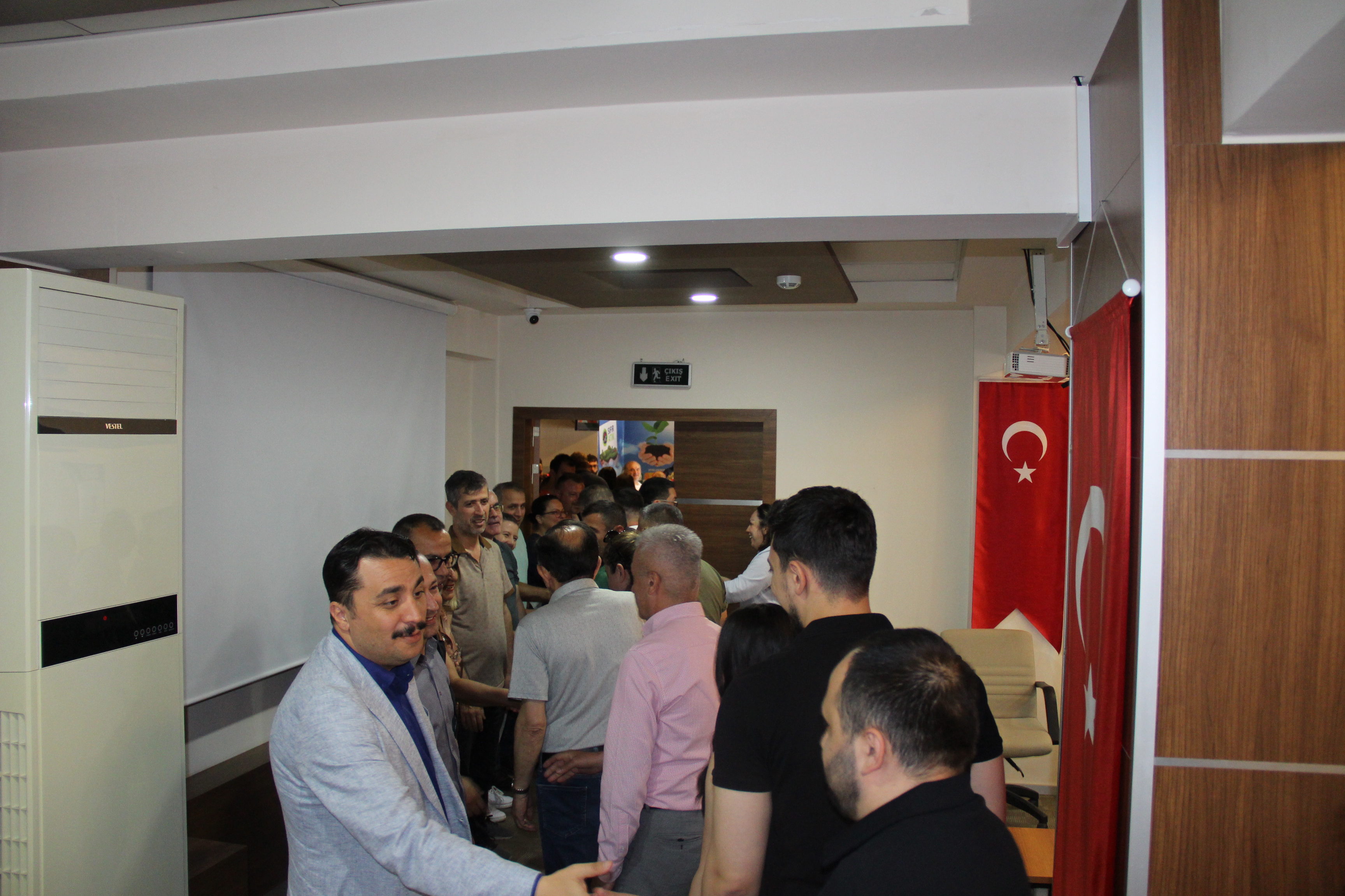 Müdürlüğümüzde Bayramlaşma Programı Düzenlendi.
