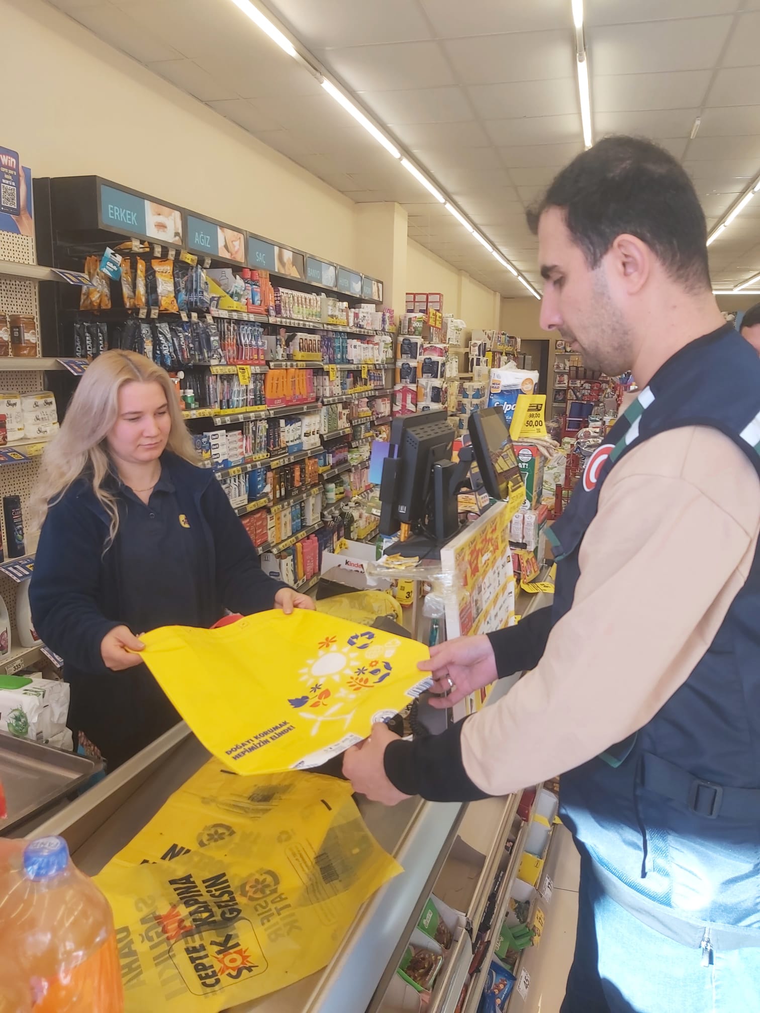 Plastik Poşetlerin Ücretlerin Ücretlendirilmesine İlişkin Usul ve Esaslar kapsamında denetimler yapılmaktadır.